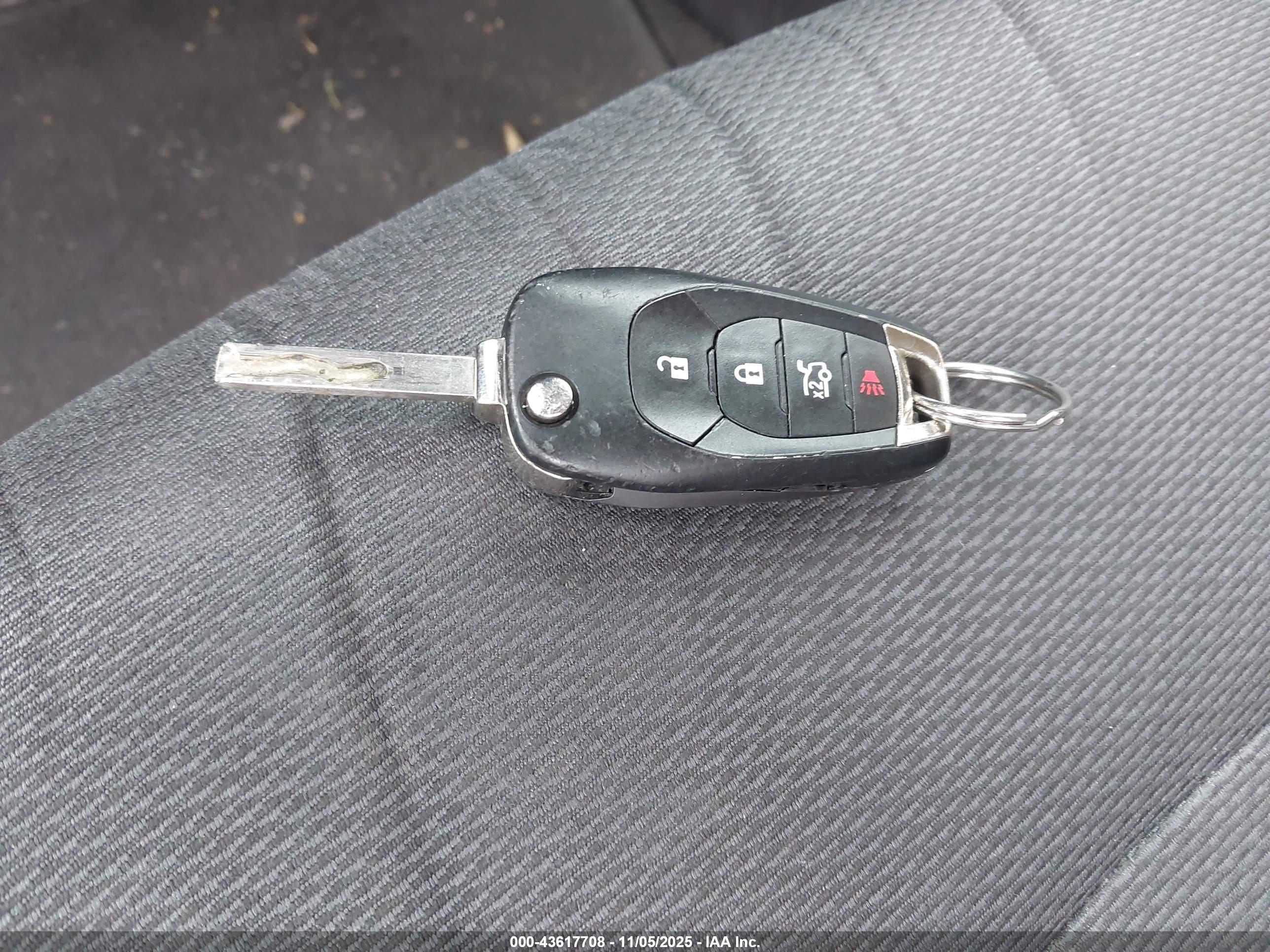 CHEVROLET CRUZE image 11