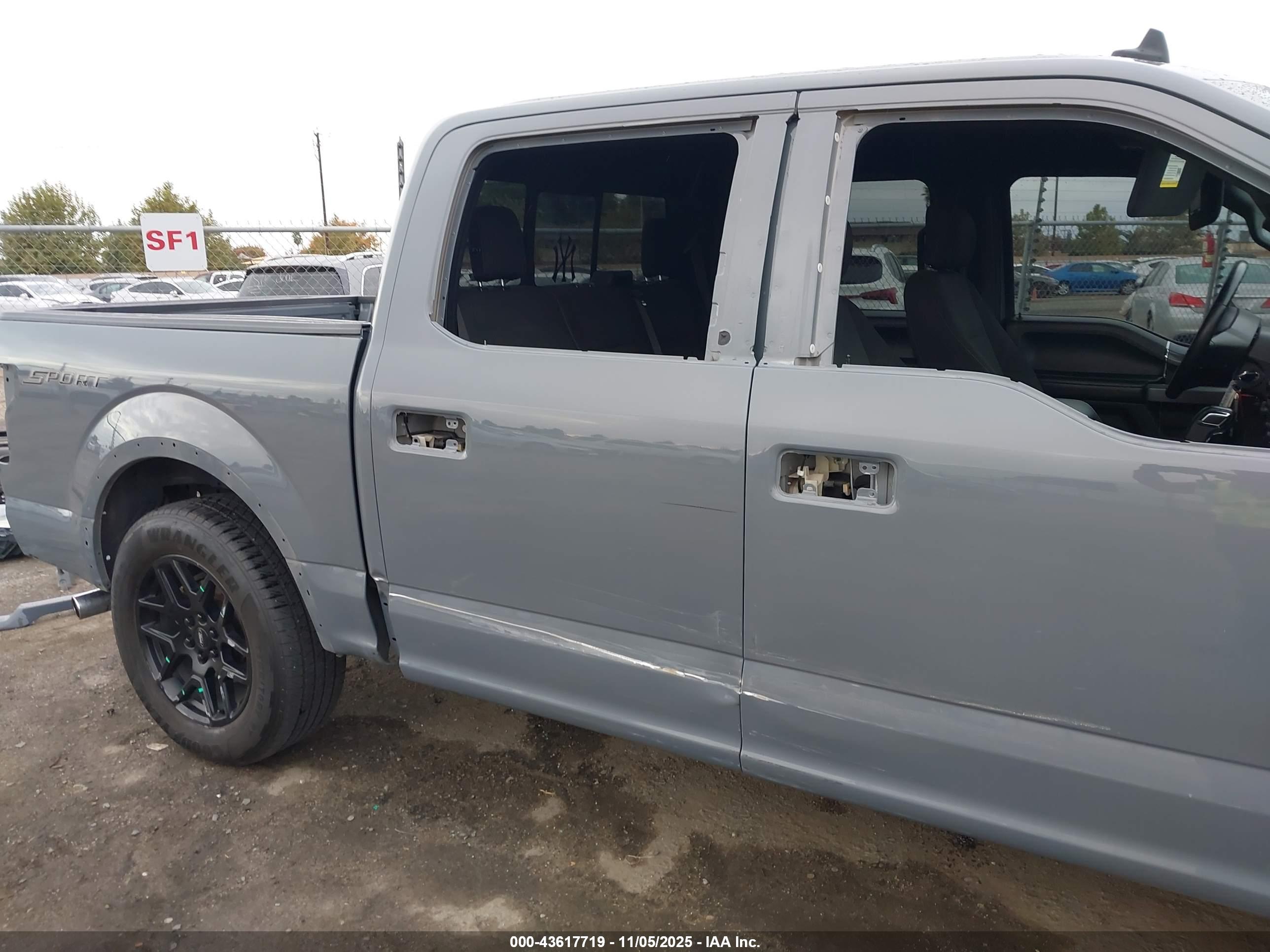 FORD F-150 image 6