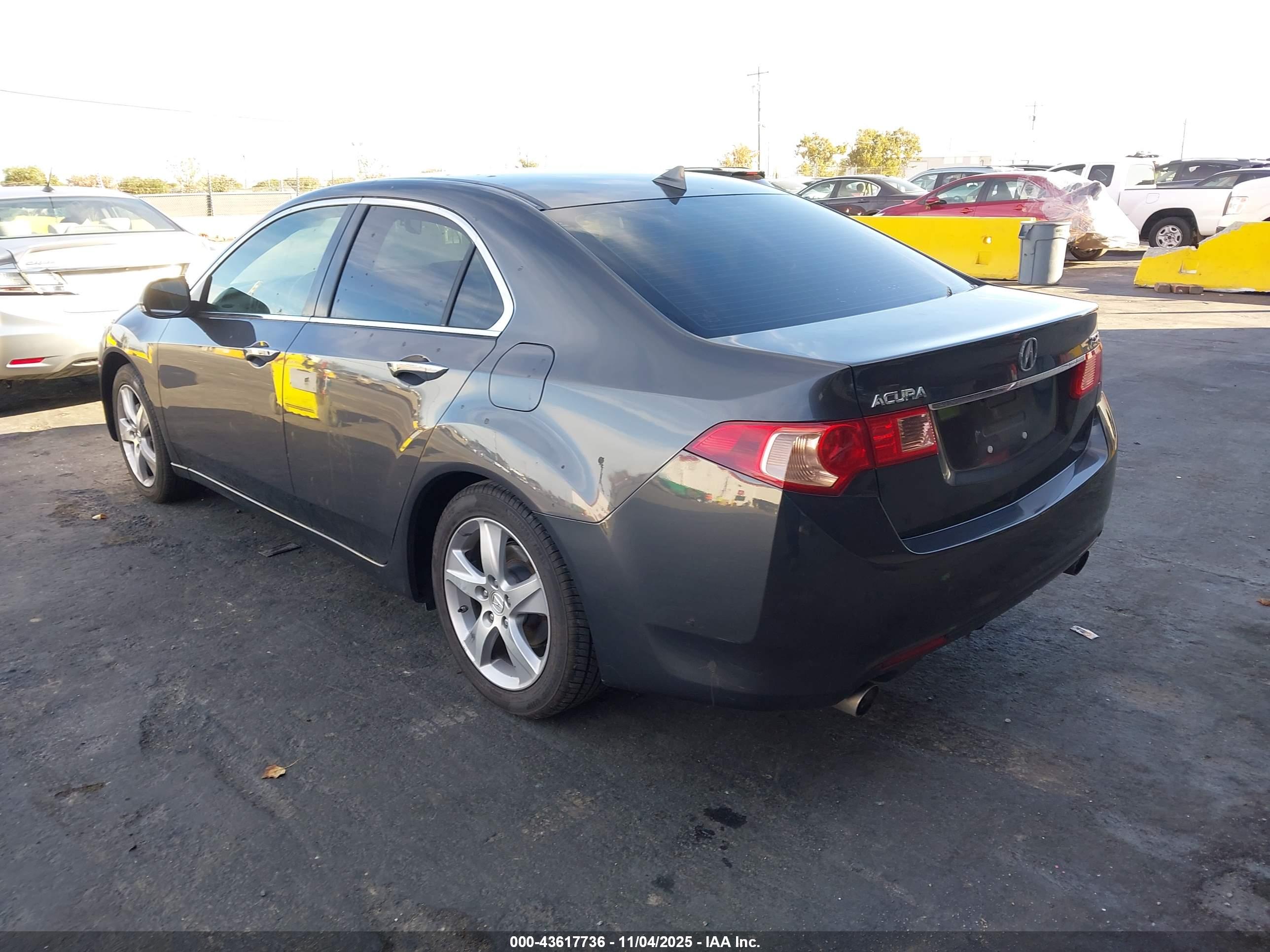 ACURA TSX image 3