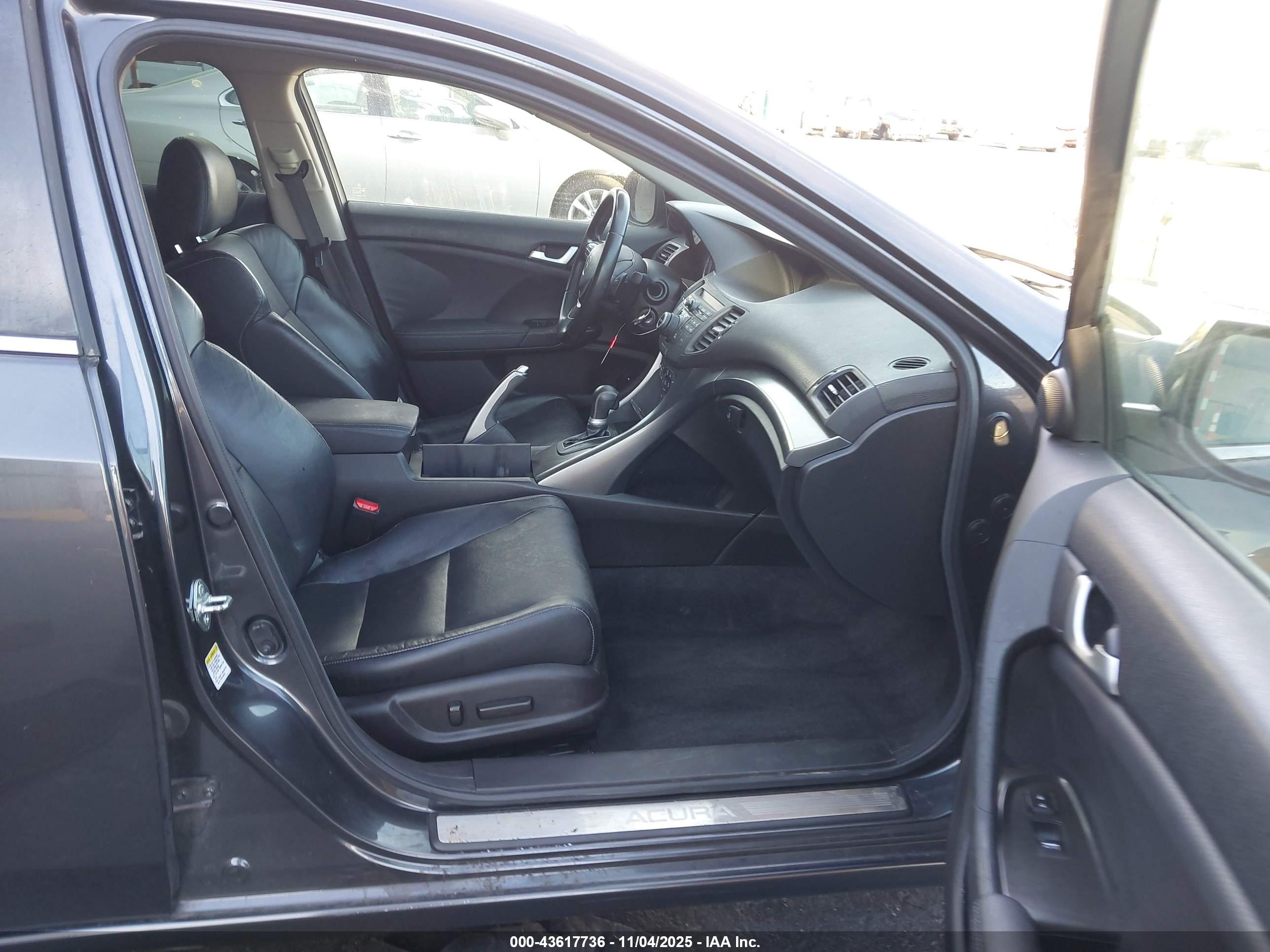 ACURA TSX image 5