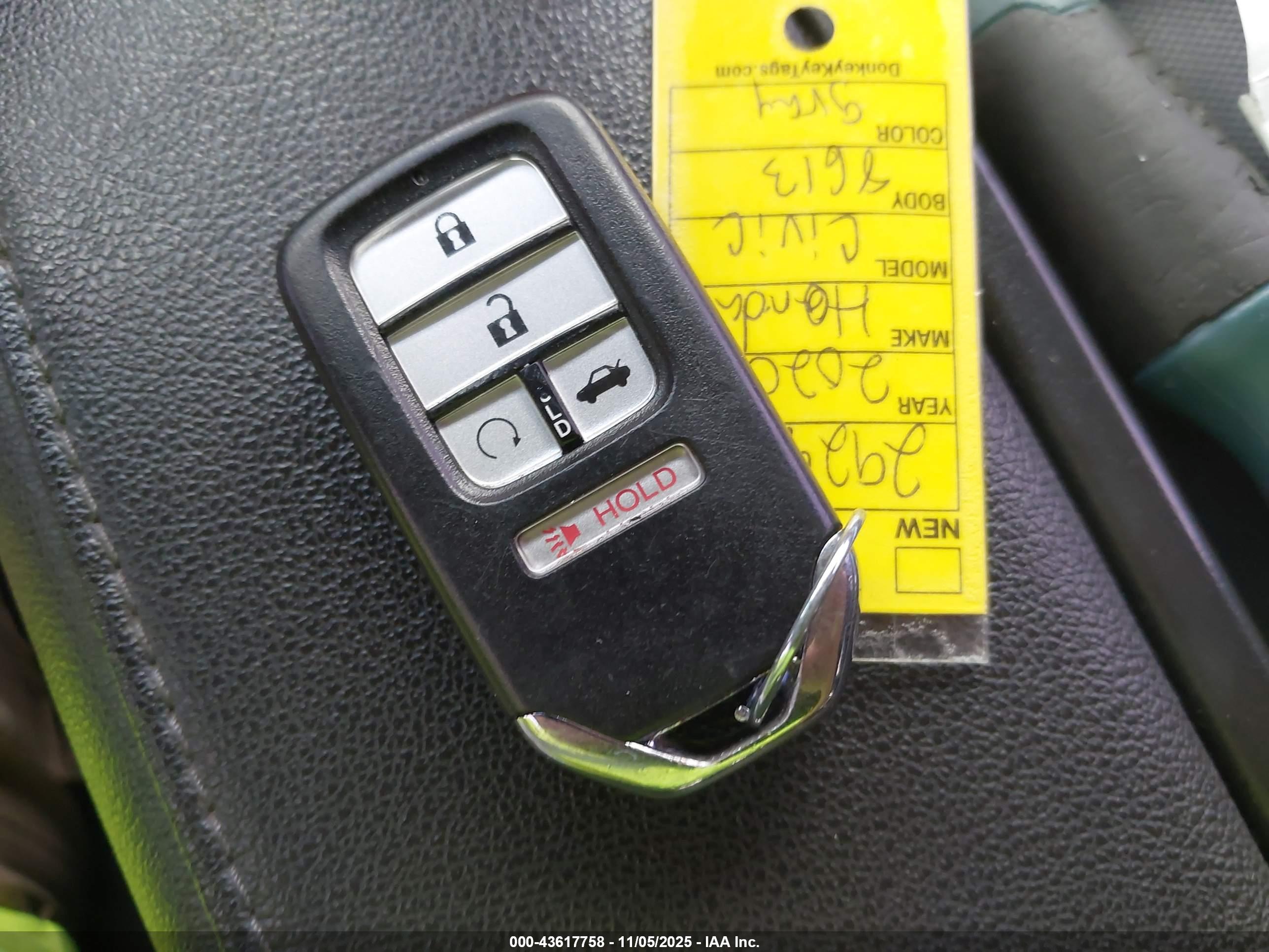 HONDA CIVIC image 11