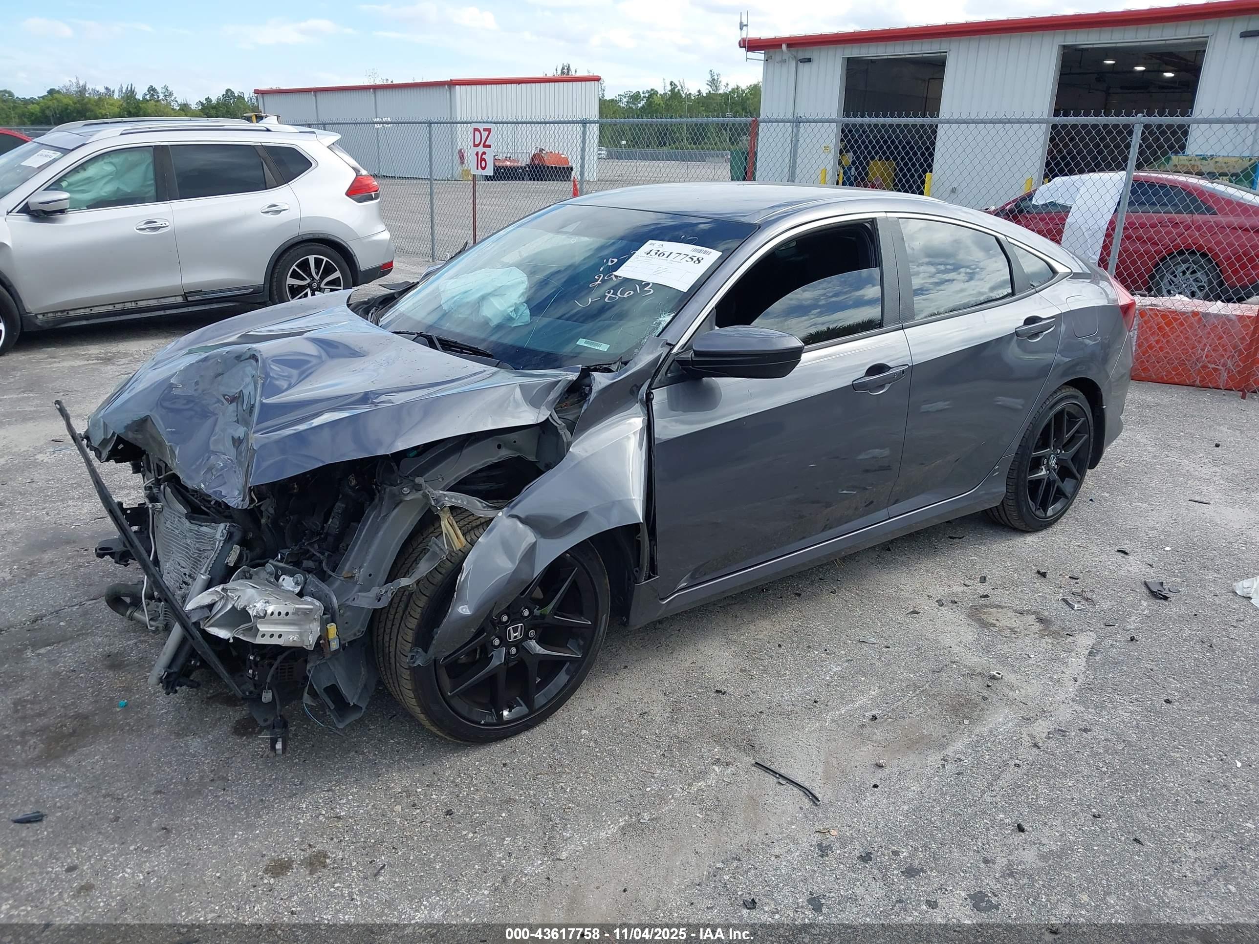 HONDA CIVIC image 2