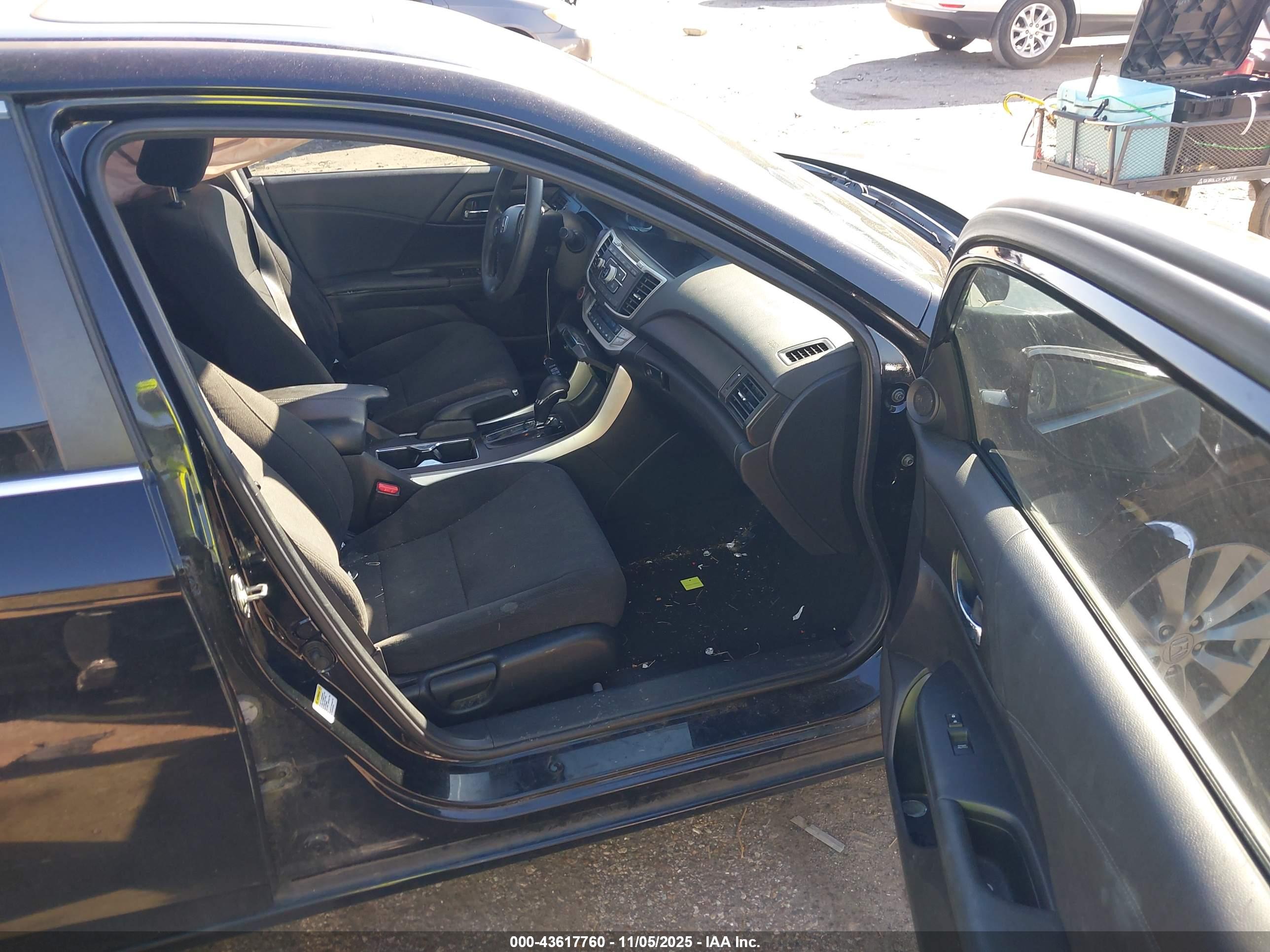 HONDA ACCORD image 5