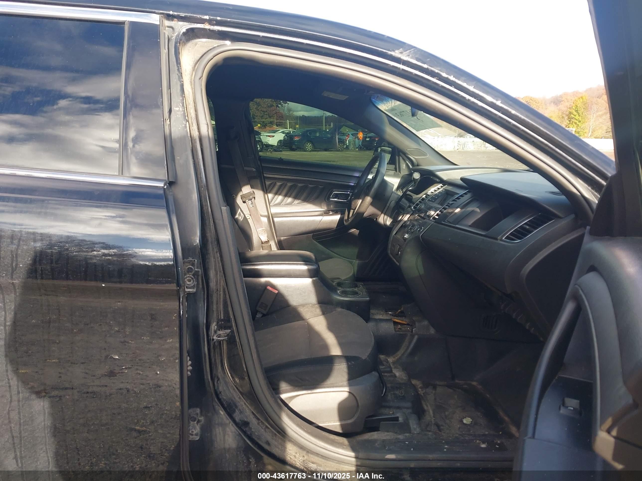 FORD POLICE image 5