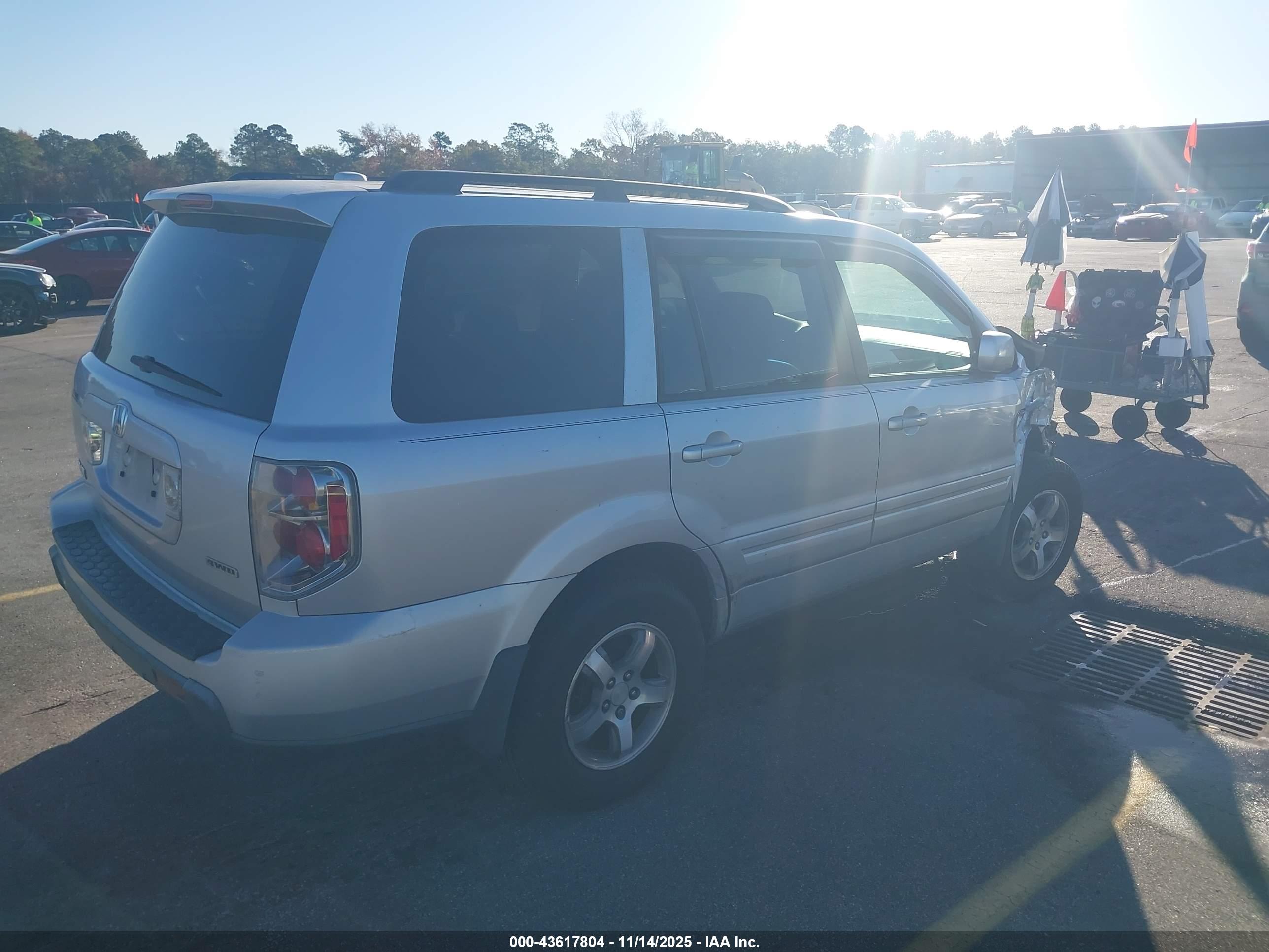 HONDA PILOT image 4