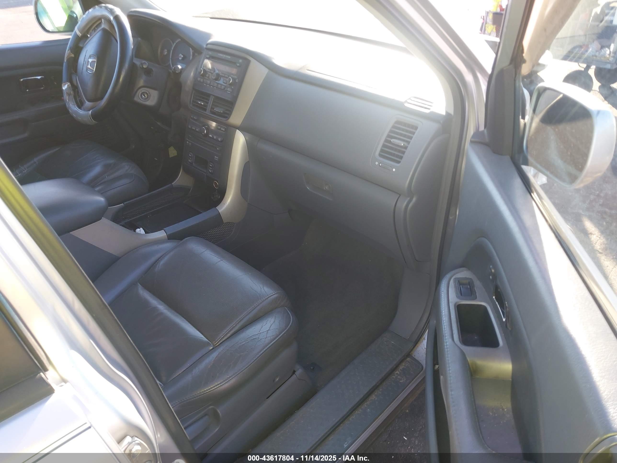 HONDA PILOT image 5