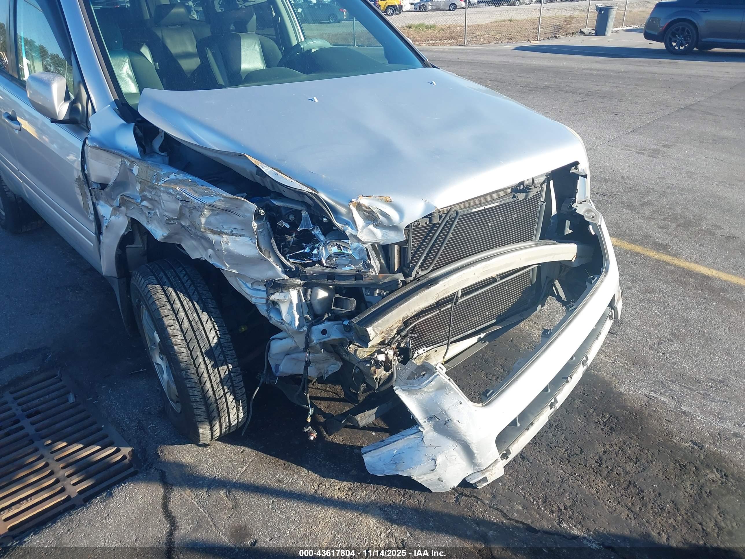 HONDA PILOT image 6