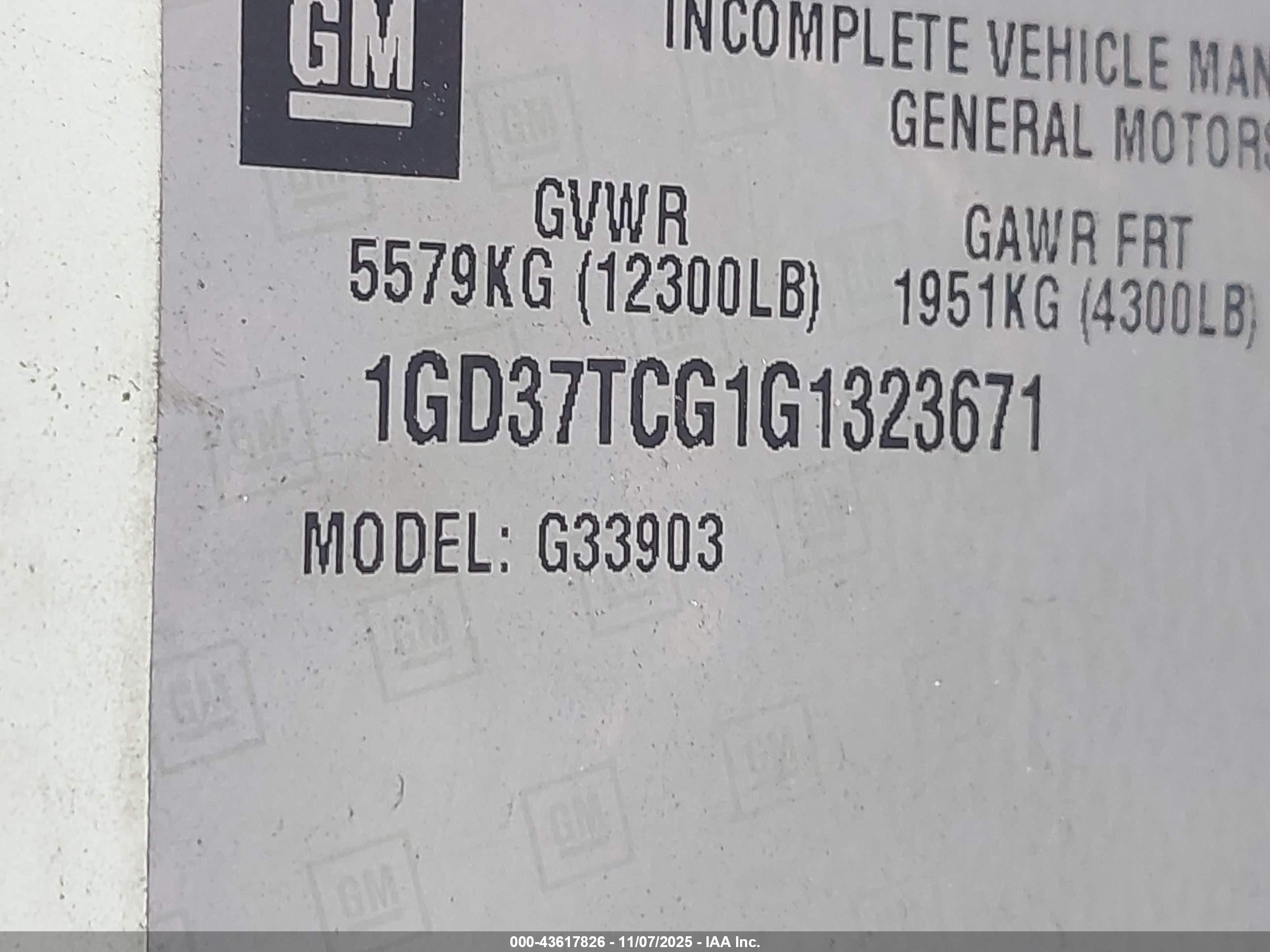 GMC SAVANA image 9