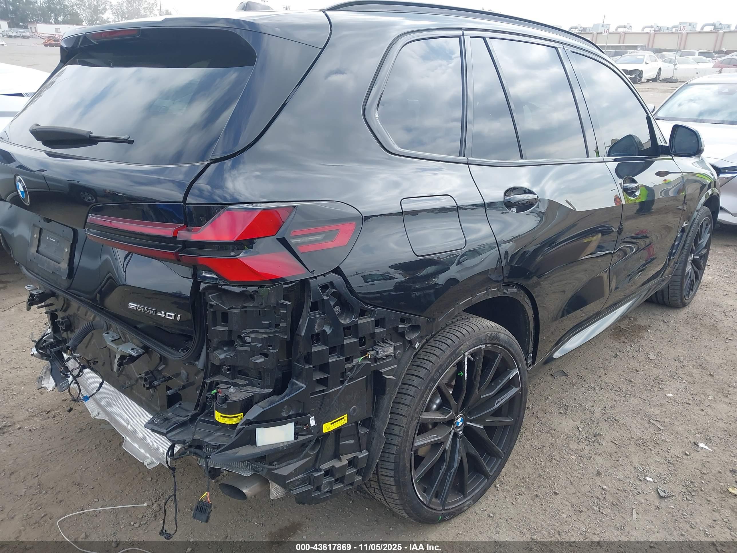 BMW X5 image 4