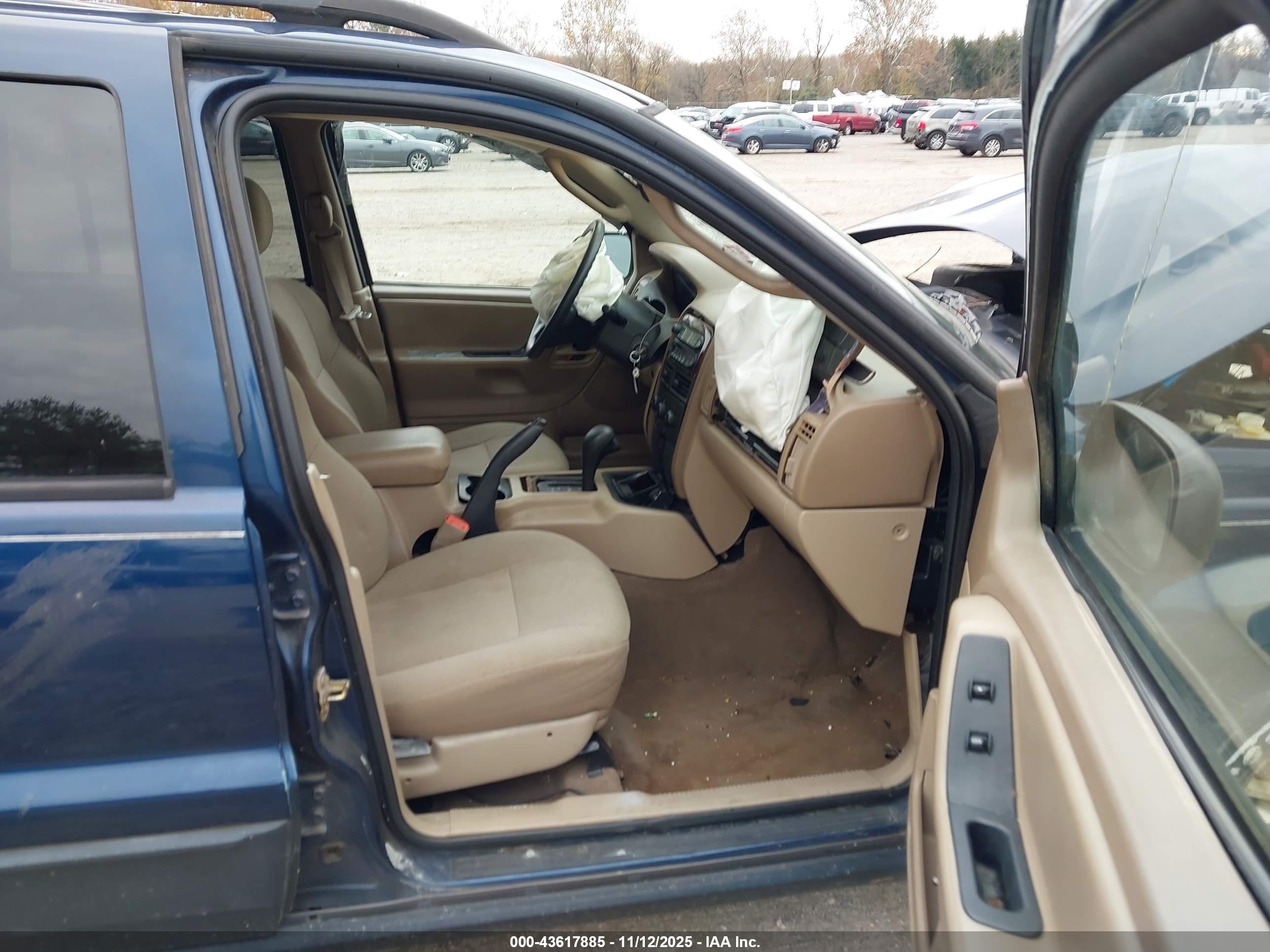 JEEP GRAND image 5
