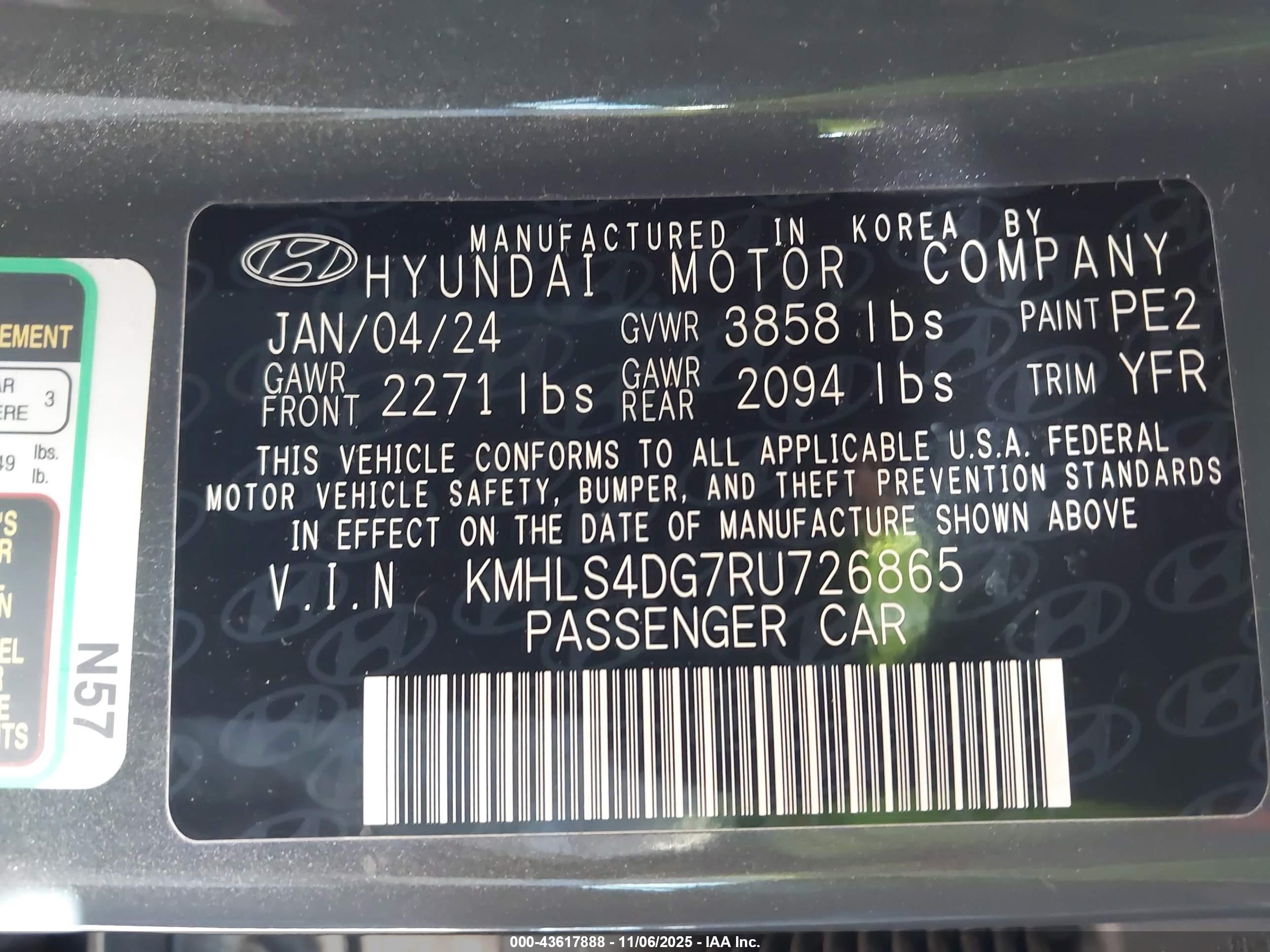 HYUNDAI ELANTRA image 9