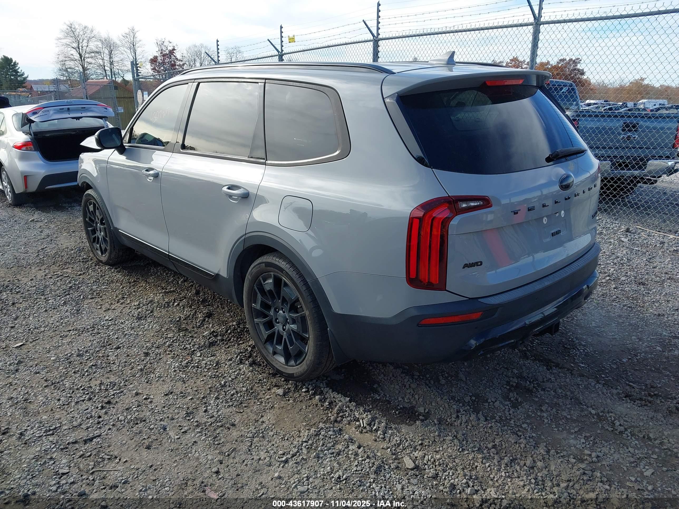 KIA TELLURIDE image 3