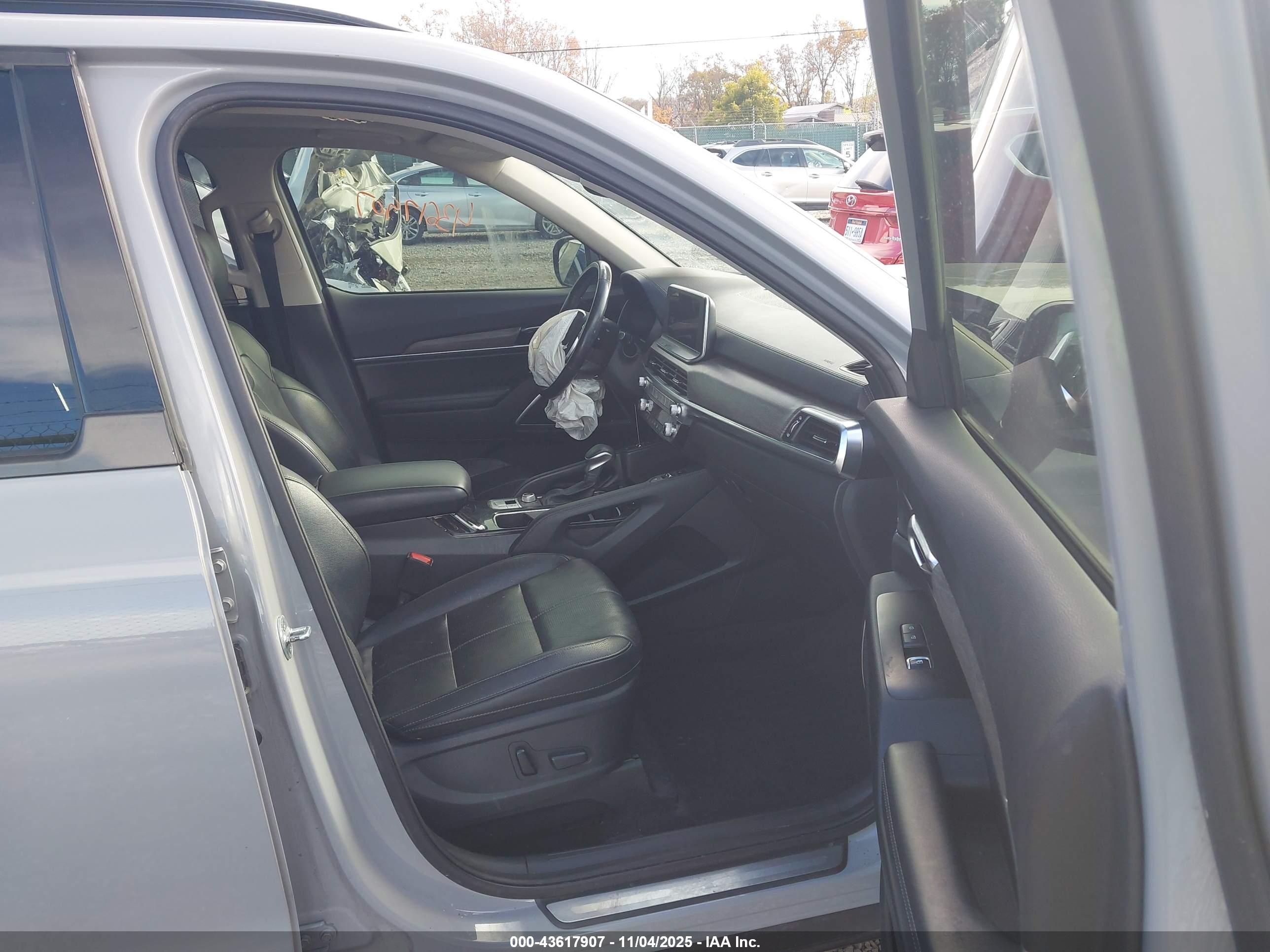 KIA TELLURIDE image 5