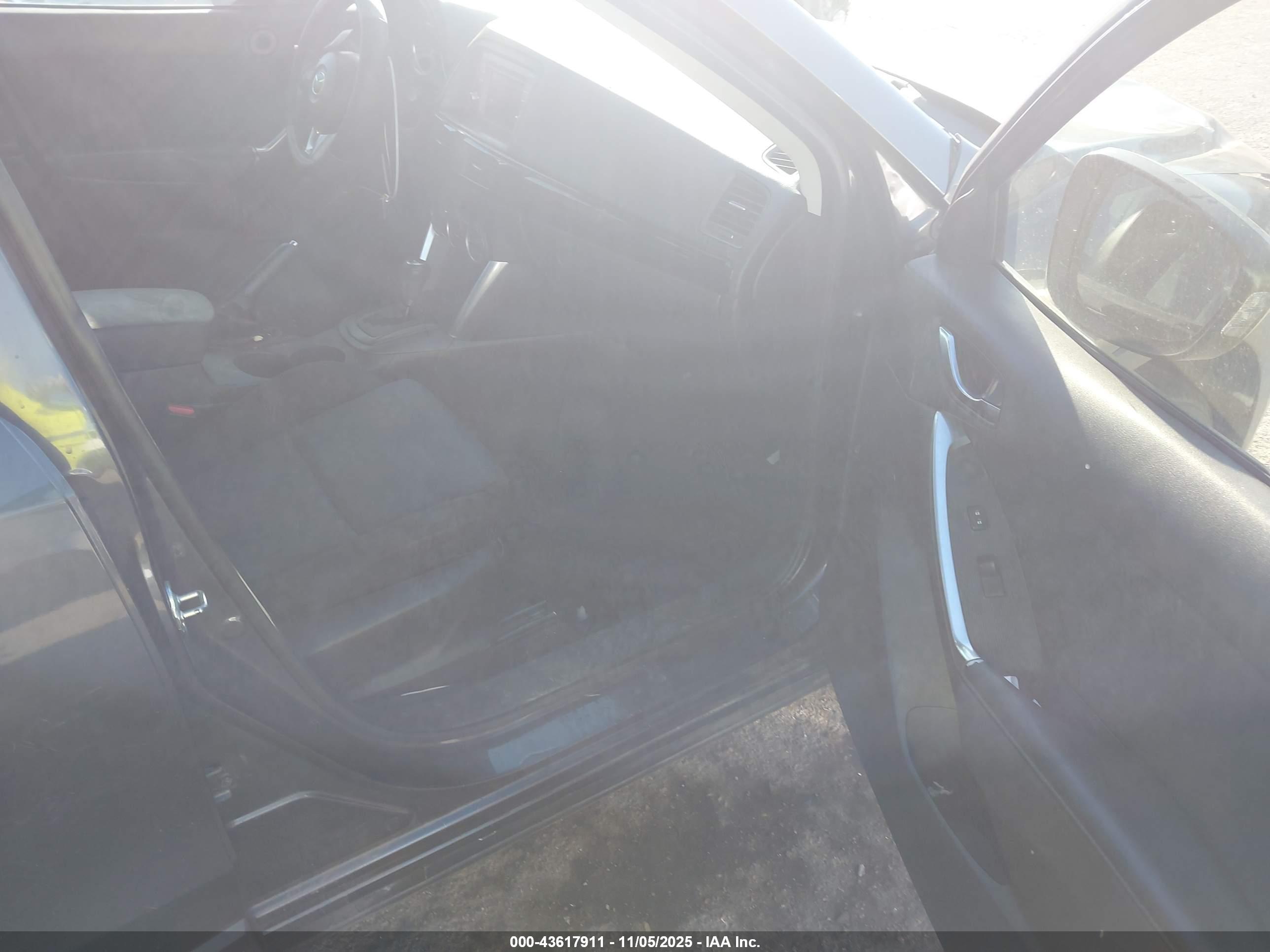 MAZDA CX-5 image 5