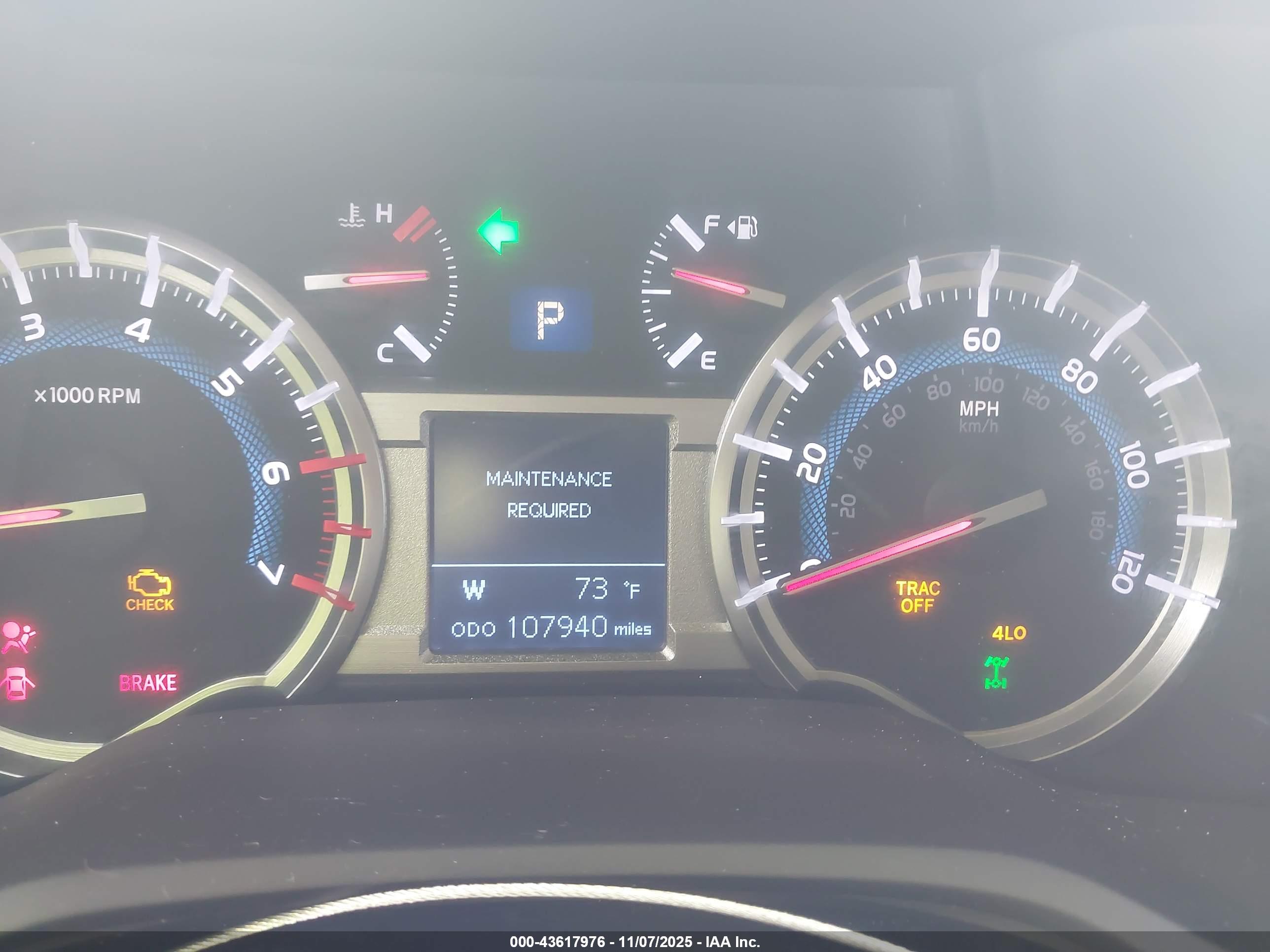 TOYOTA 4RUNNER image 7