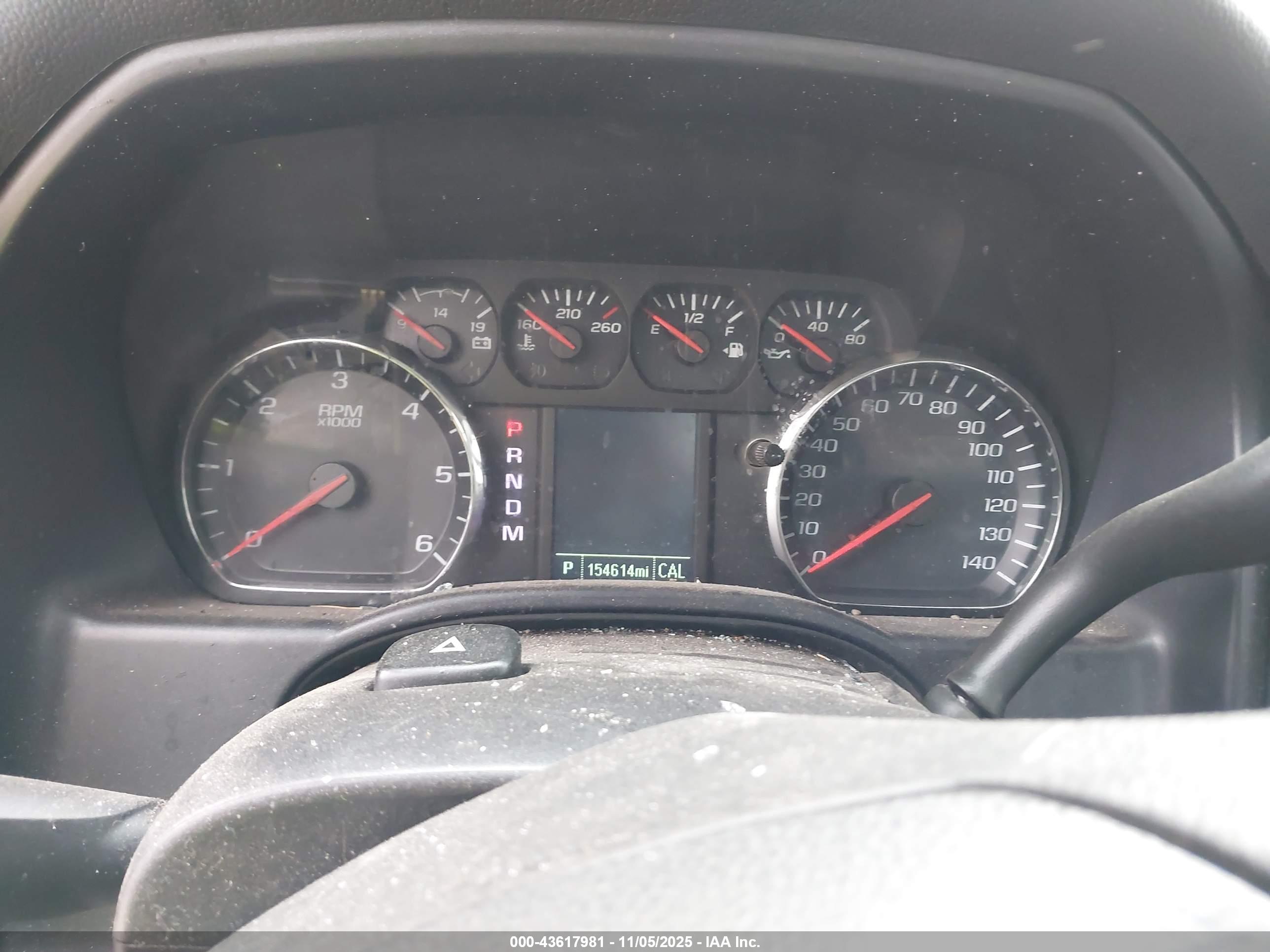 CHEVROLET SILVERADO image 7