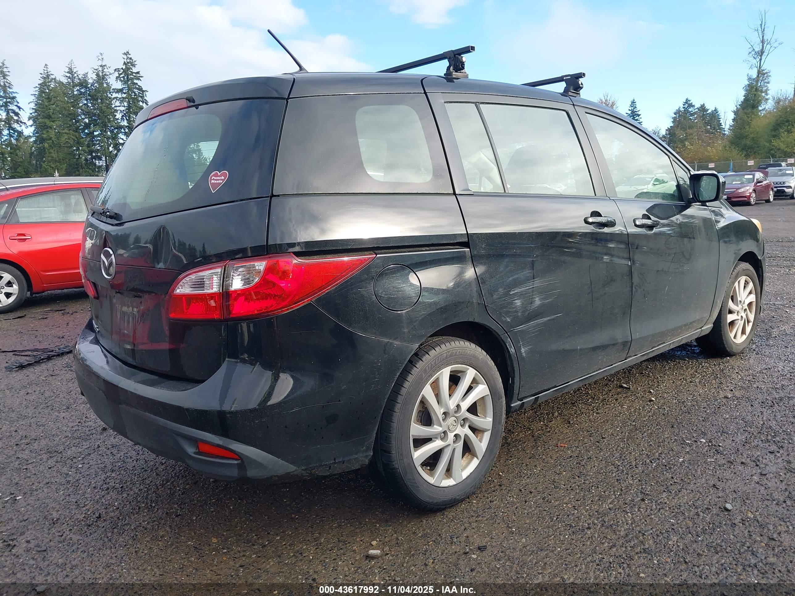 MAZDA MAZDA5 image 6