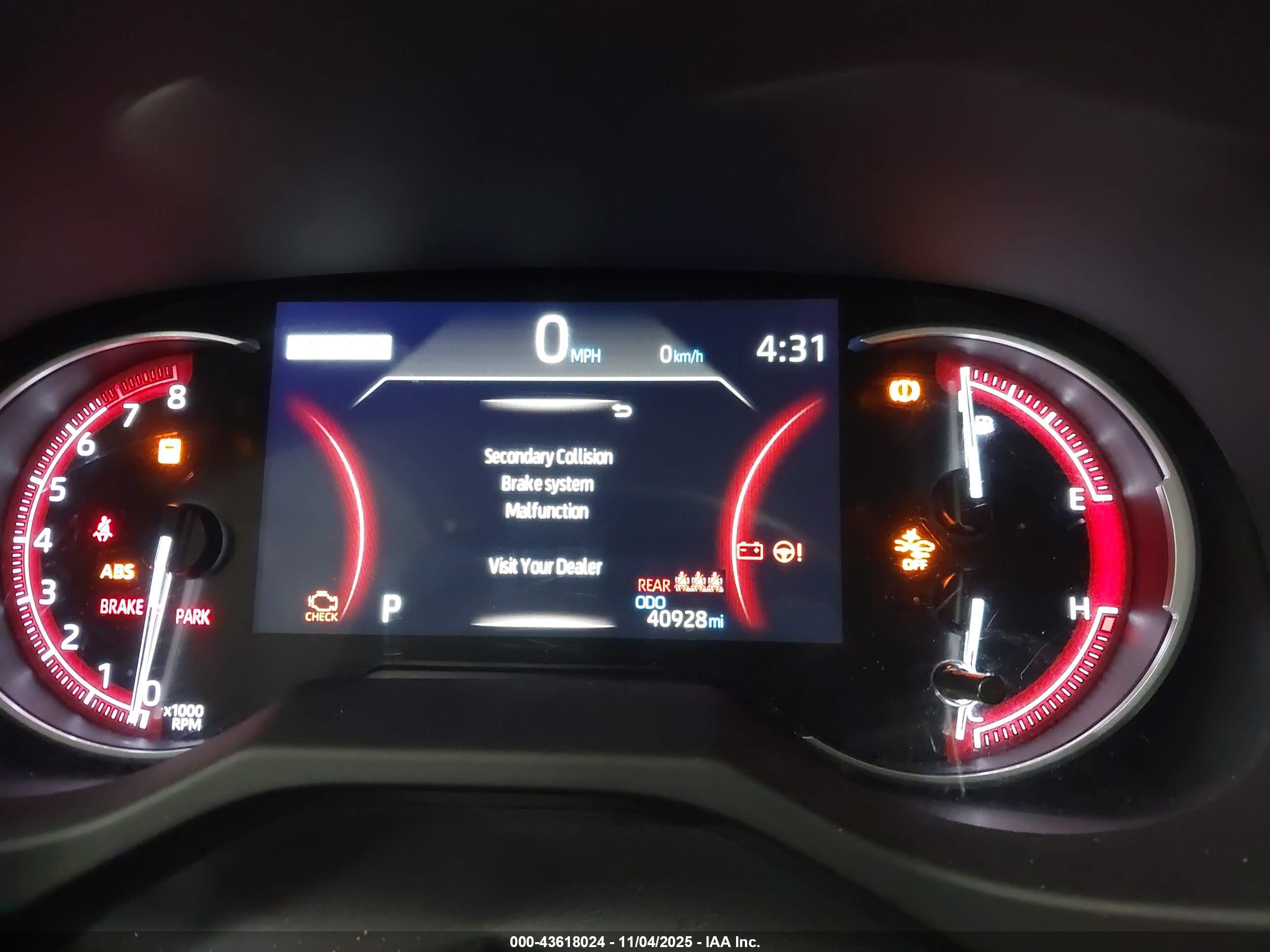 TOYOTA RAV4 image 7