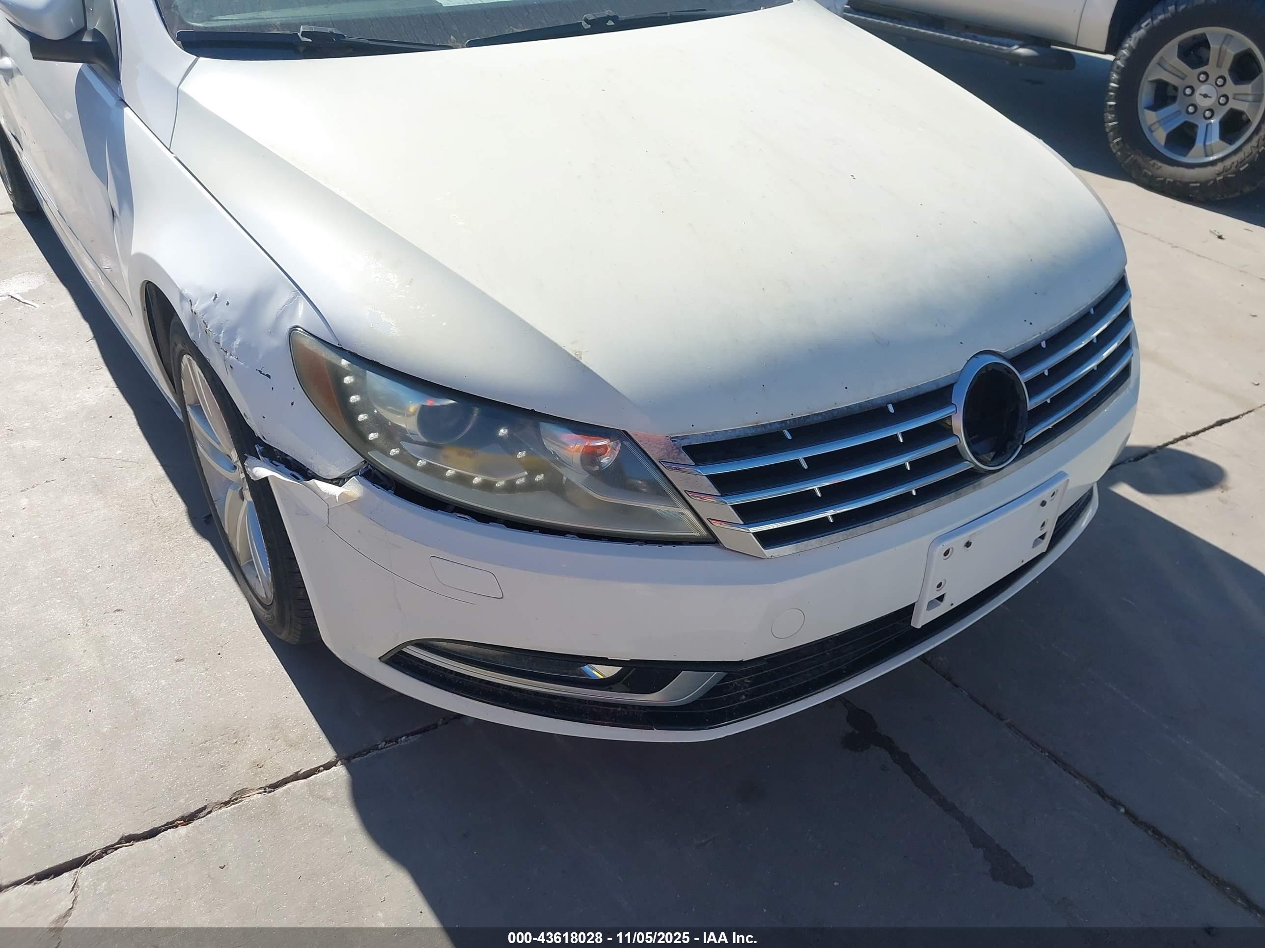 VOLKSWAGEN CC image 6
