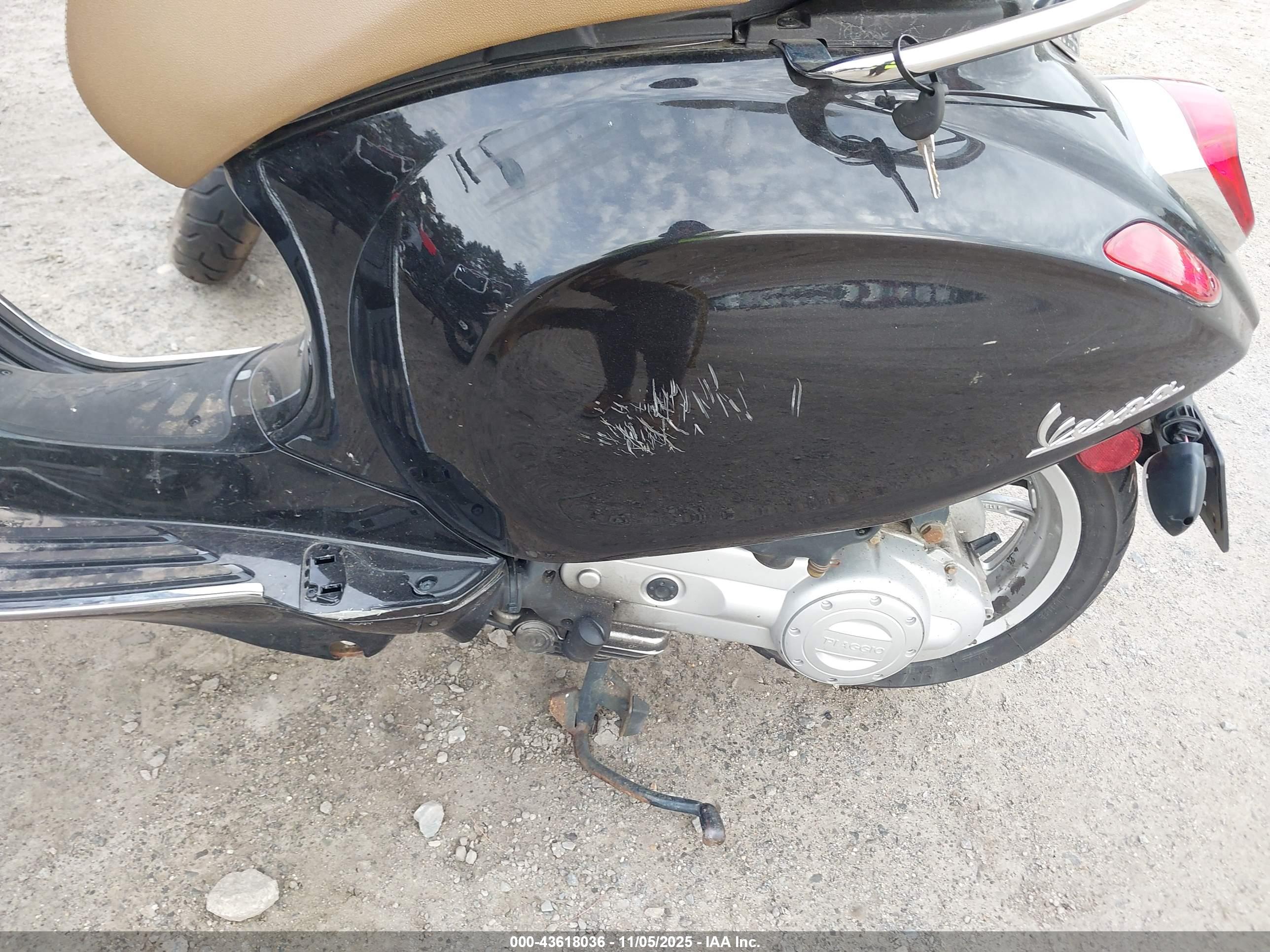 VESPA PRIMAVERA/SPRINT image 9