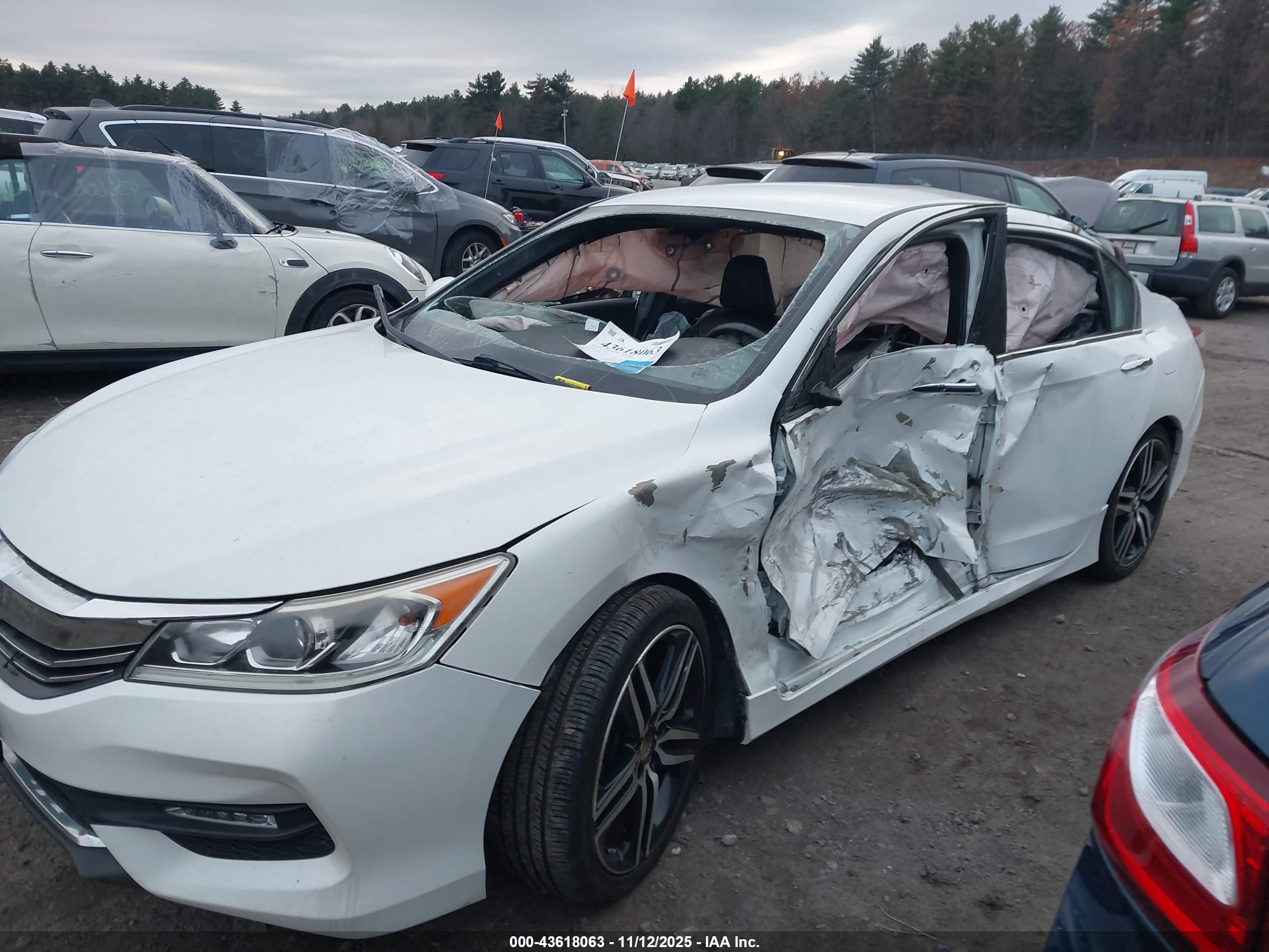 HONDA ACCORD image 6