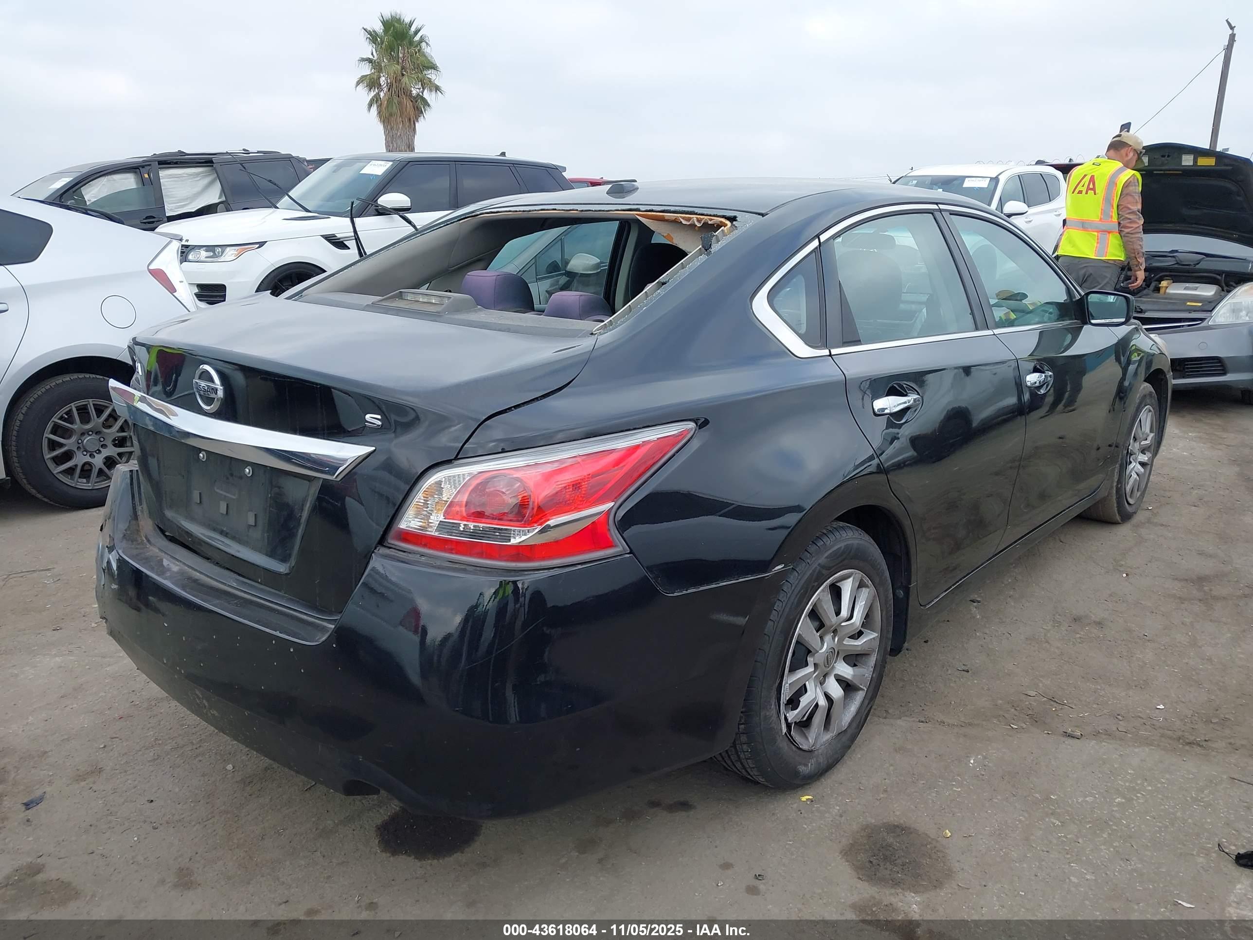 NISSAN ALTIMA image 4