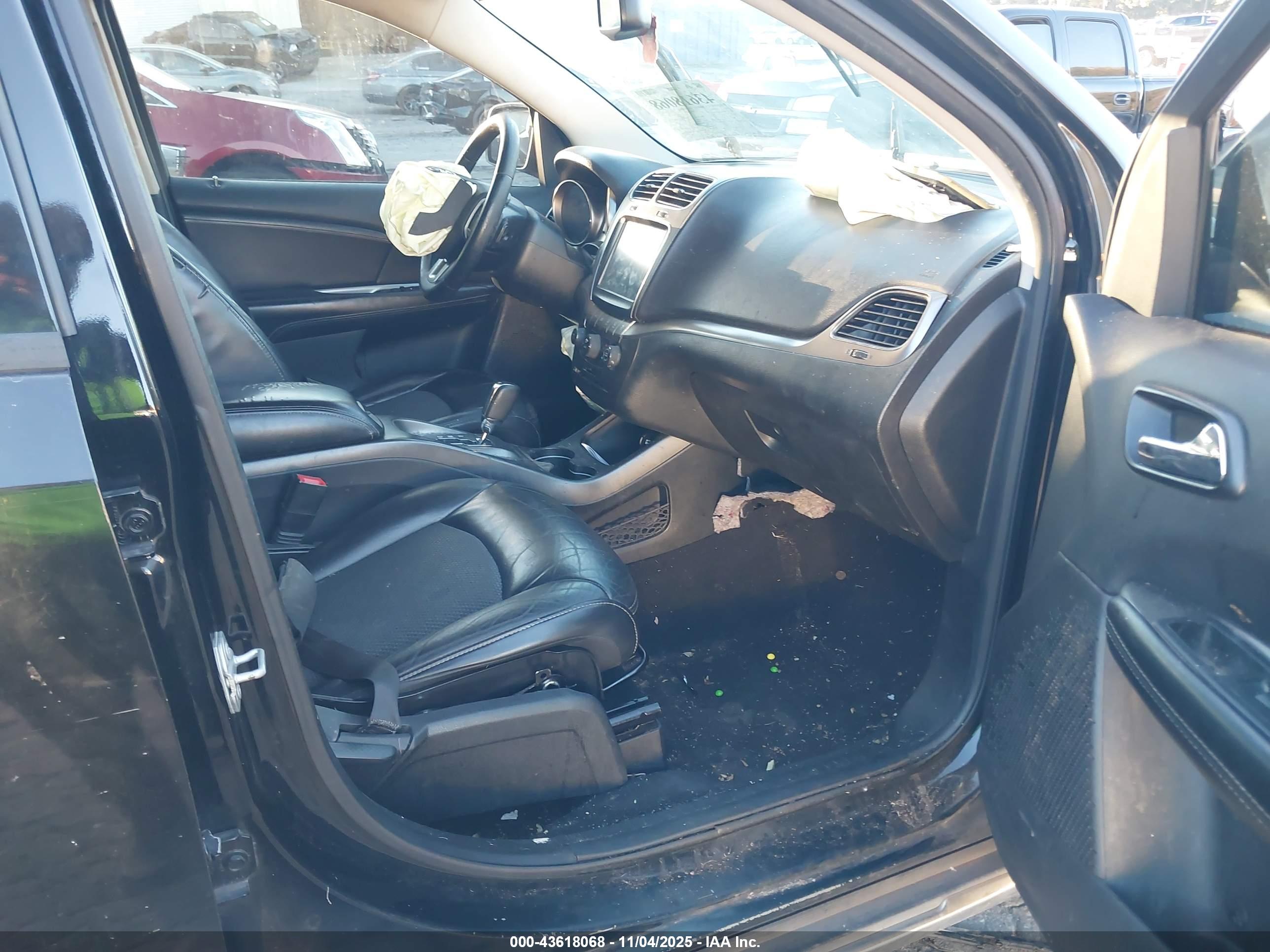 DODGE JOURNEY image 5