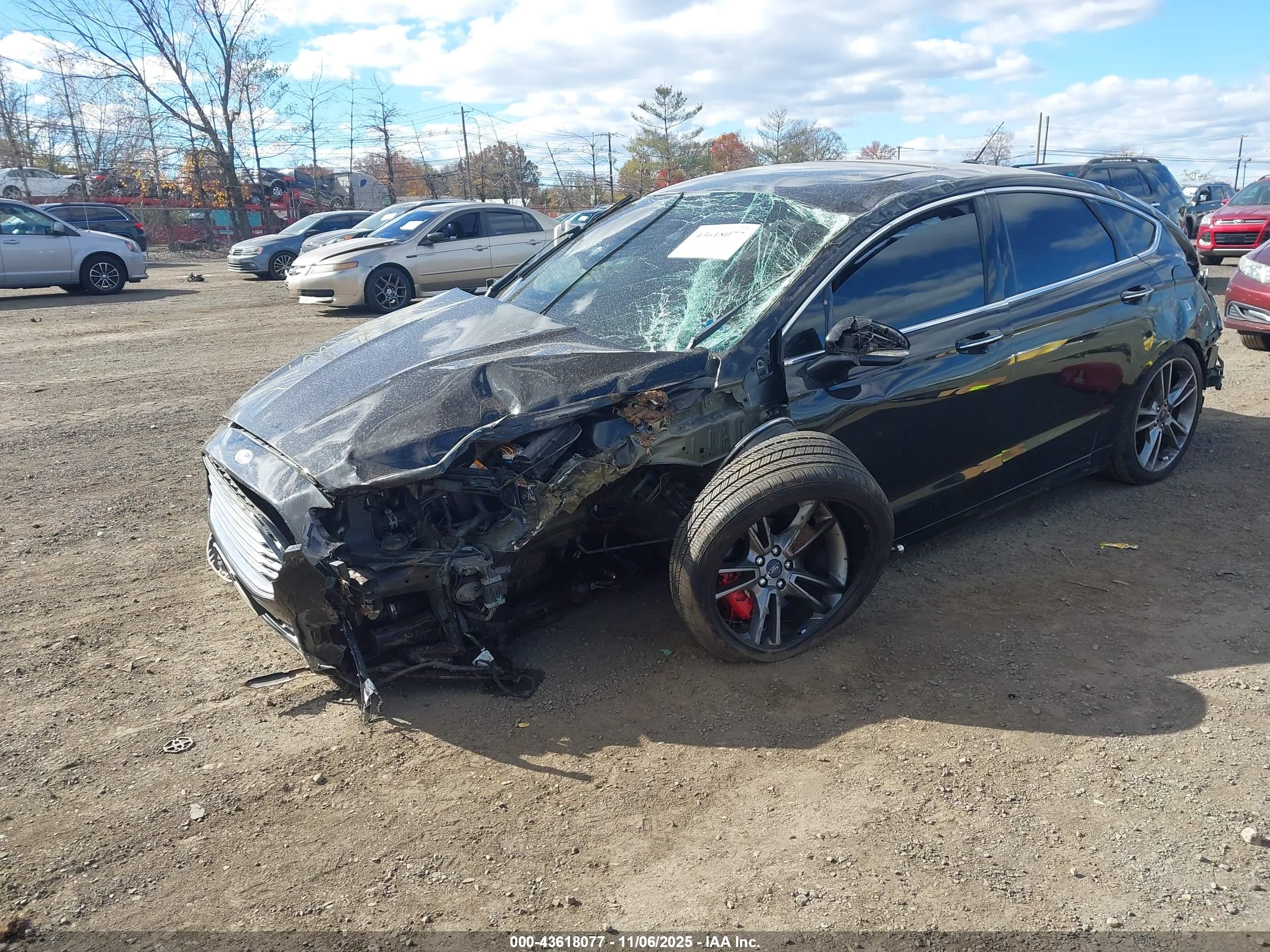 FORD FUSION image 2
