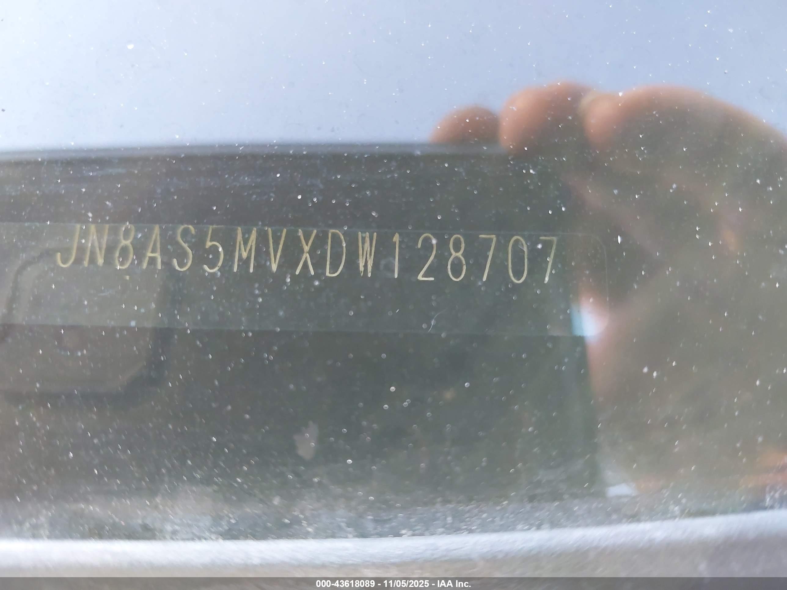 NISSAN ROGUE image 9