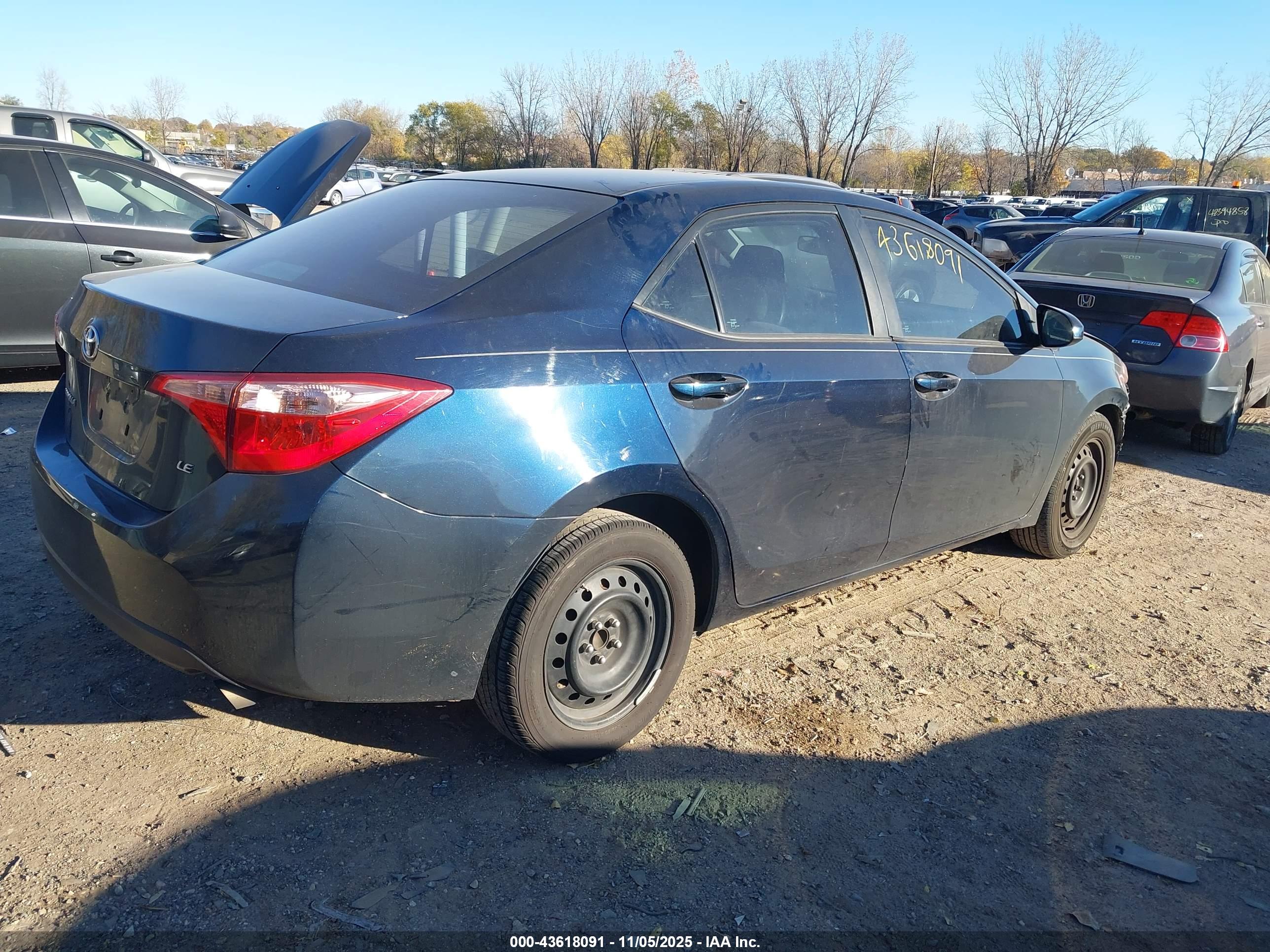 TOYOTA COROLLA image 4