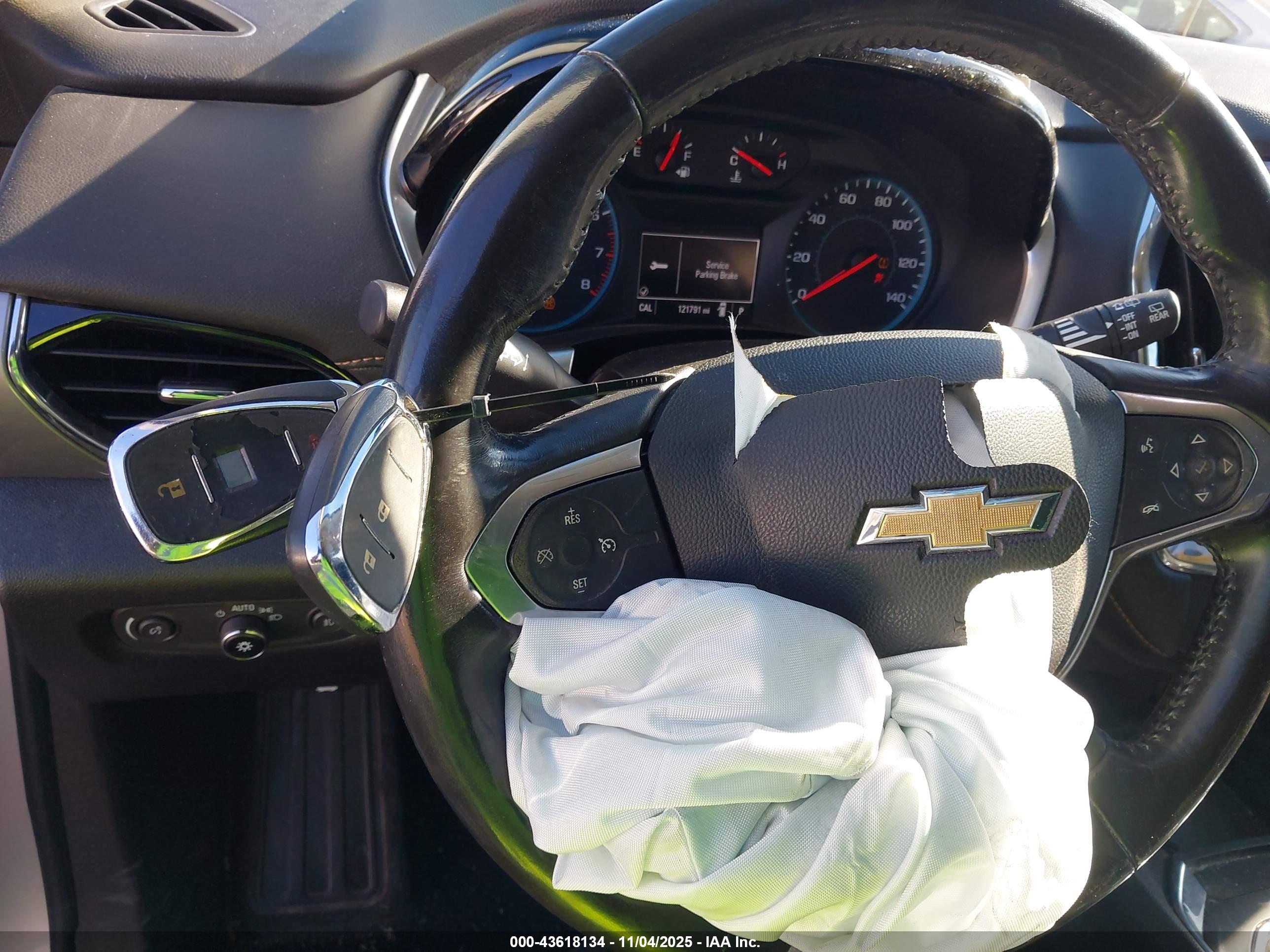 CHEVROLET TRAVERSE image 11