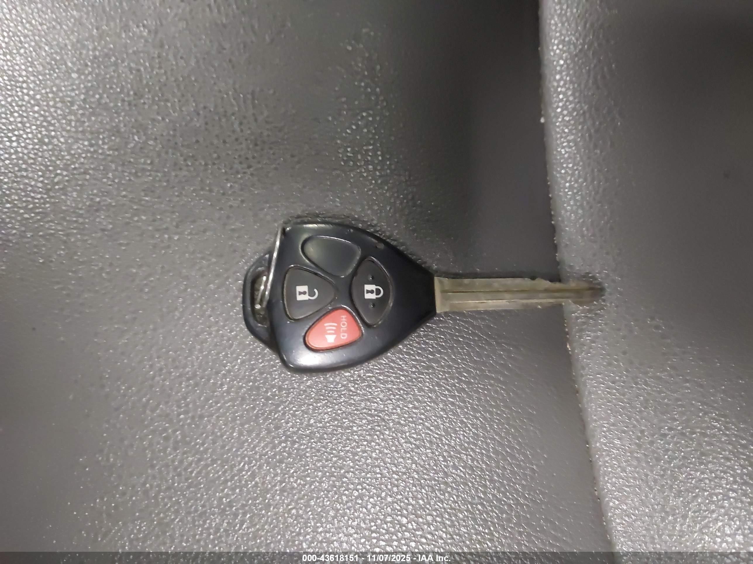 TOYOTA 4RUNNER image 11