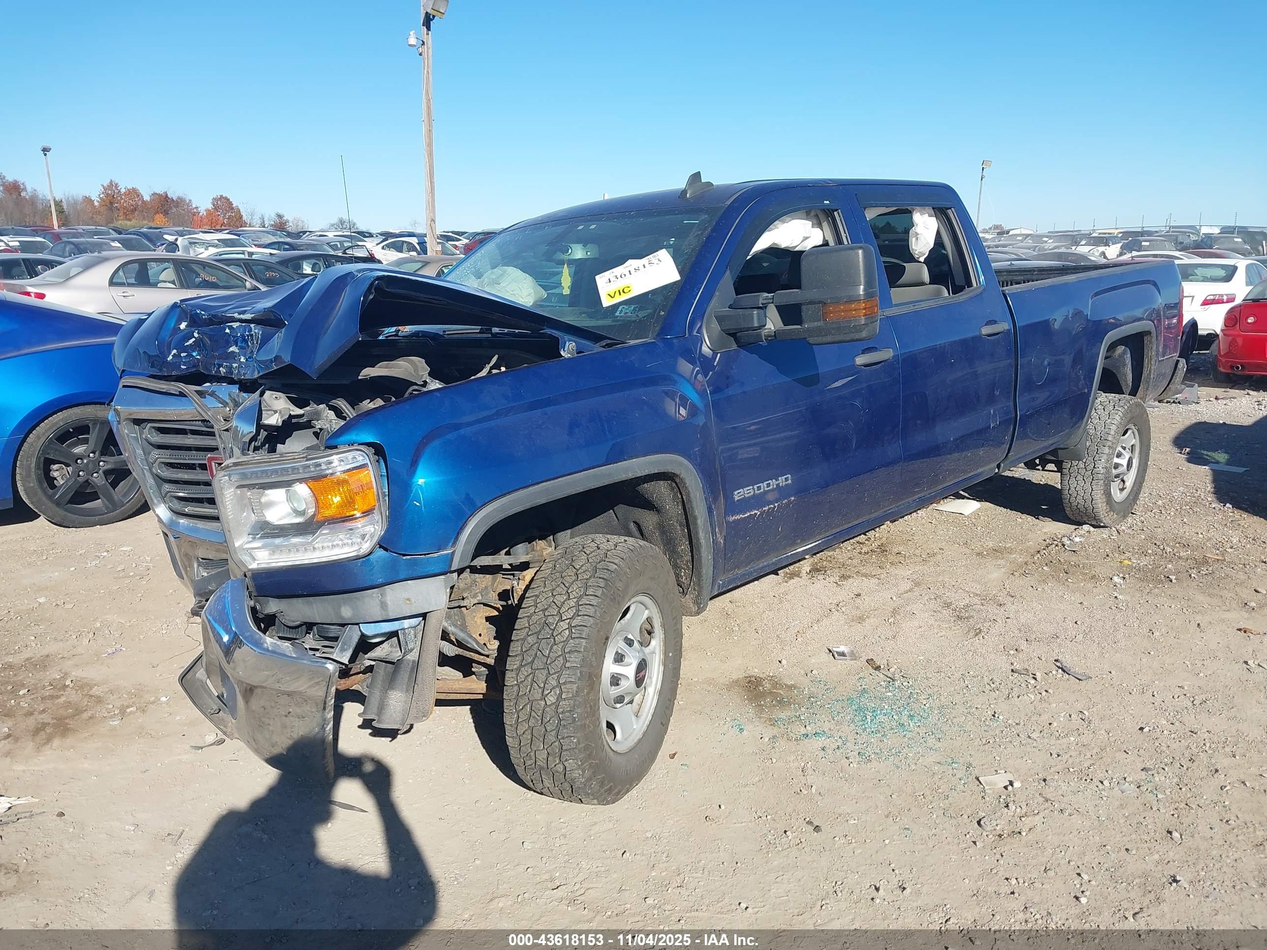 GMC SIERRA image 2