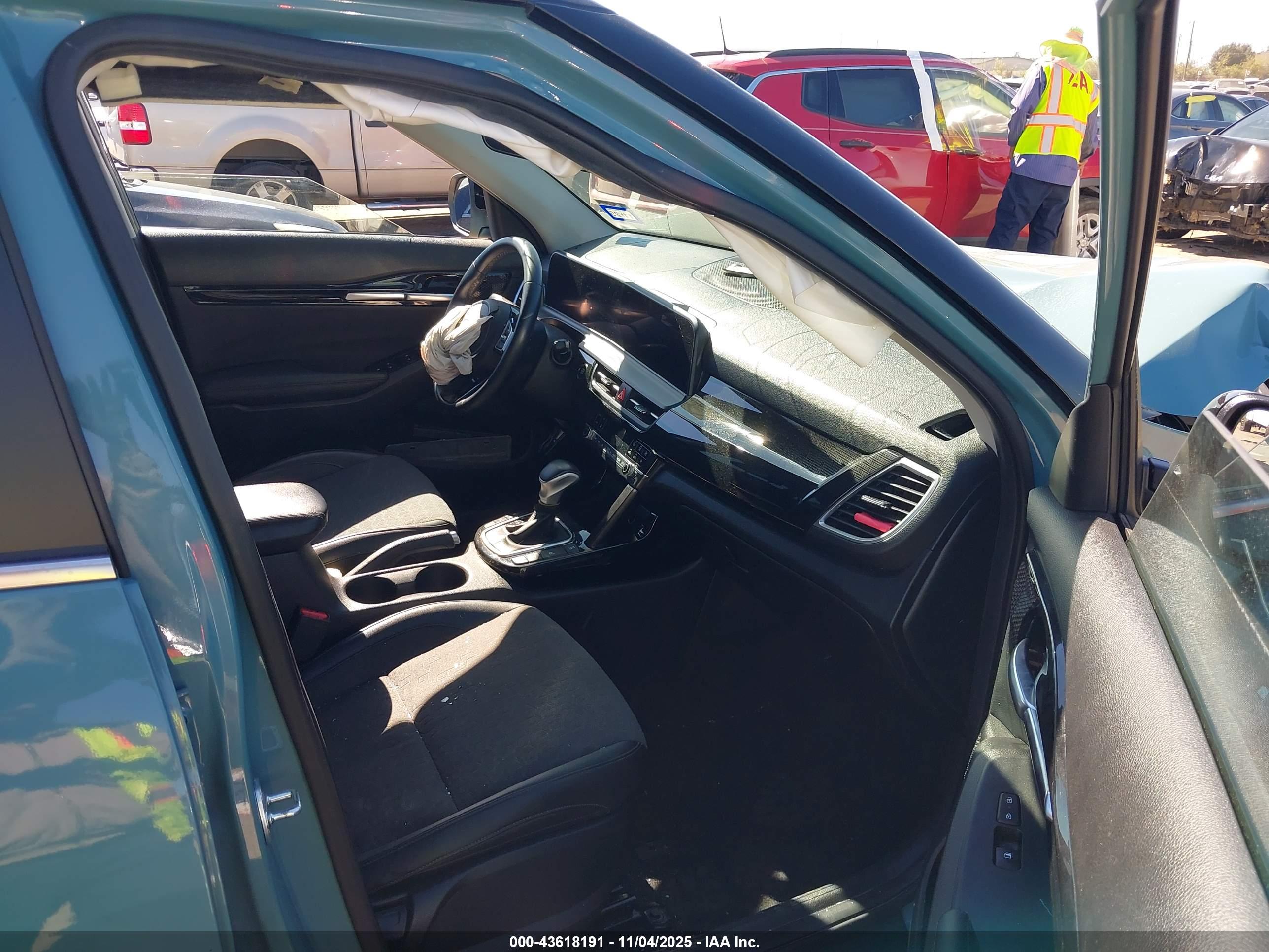 KIA SELTOS image 5
