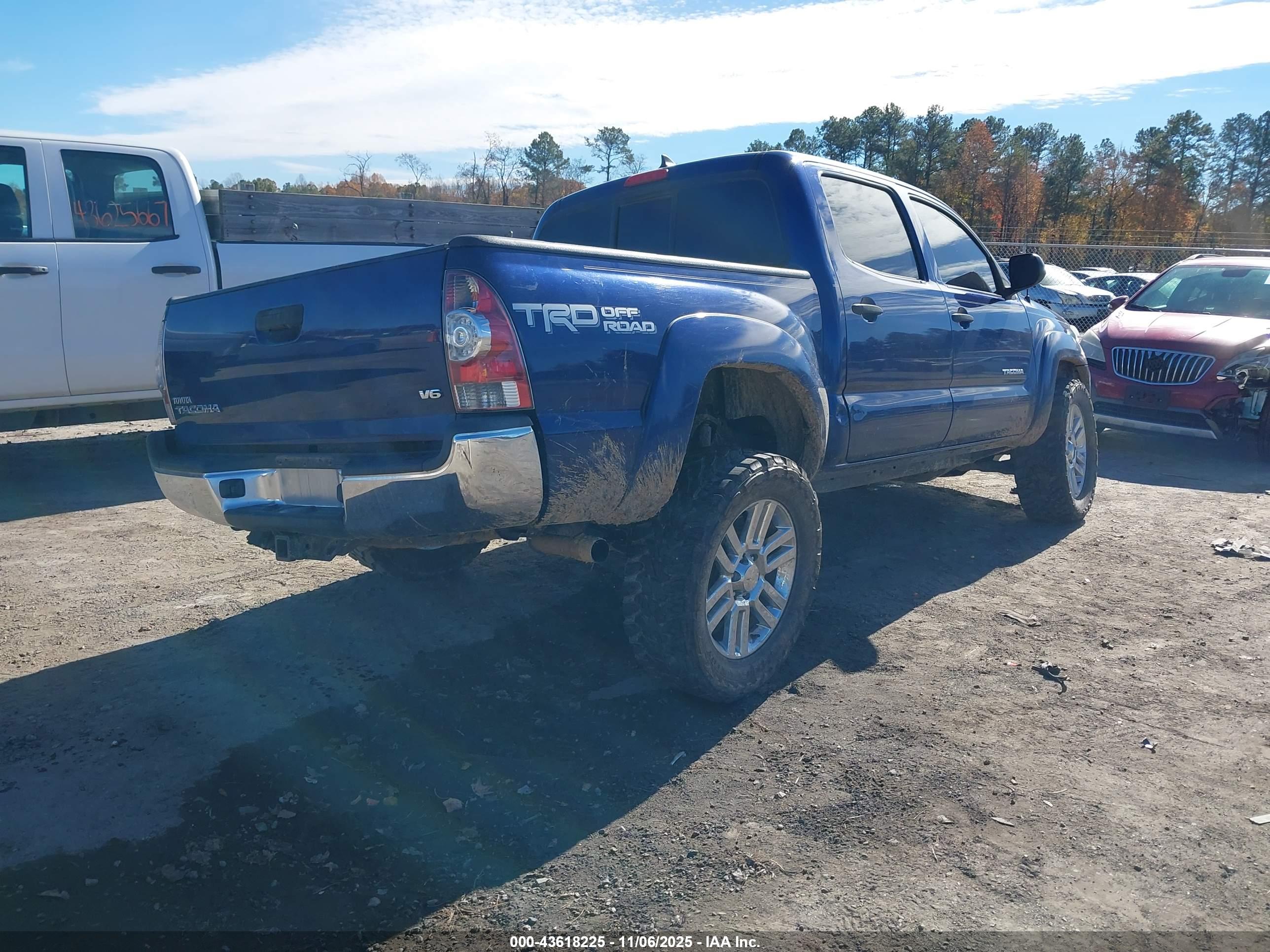 TOYOTA TACOMA image 4