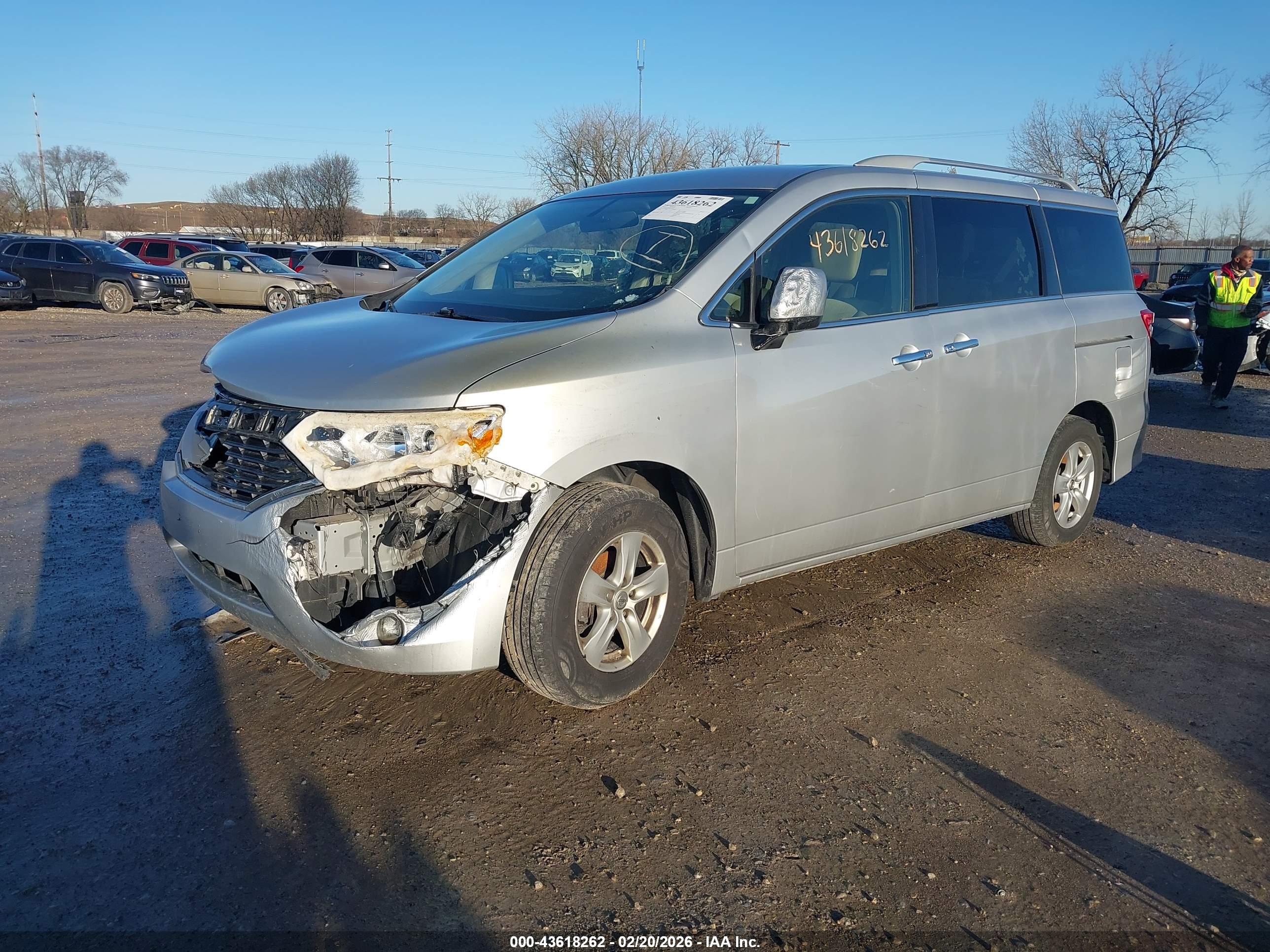NISSAN QUEST image 2
