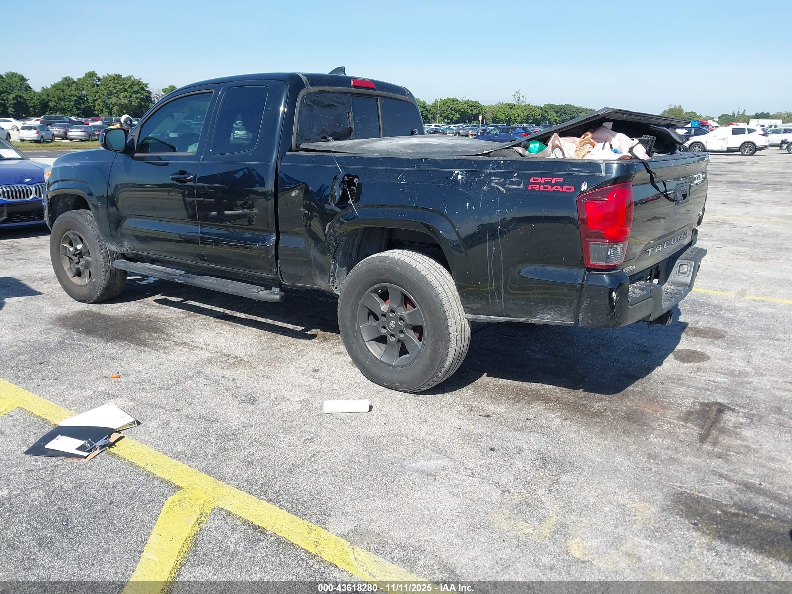 TOYOTA TACOMA image 3