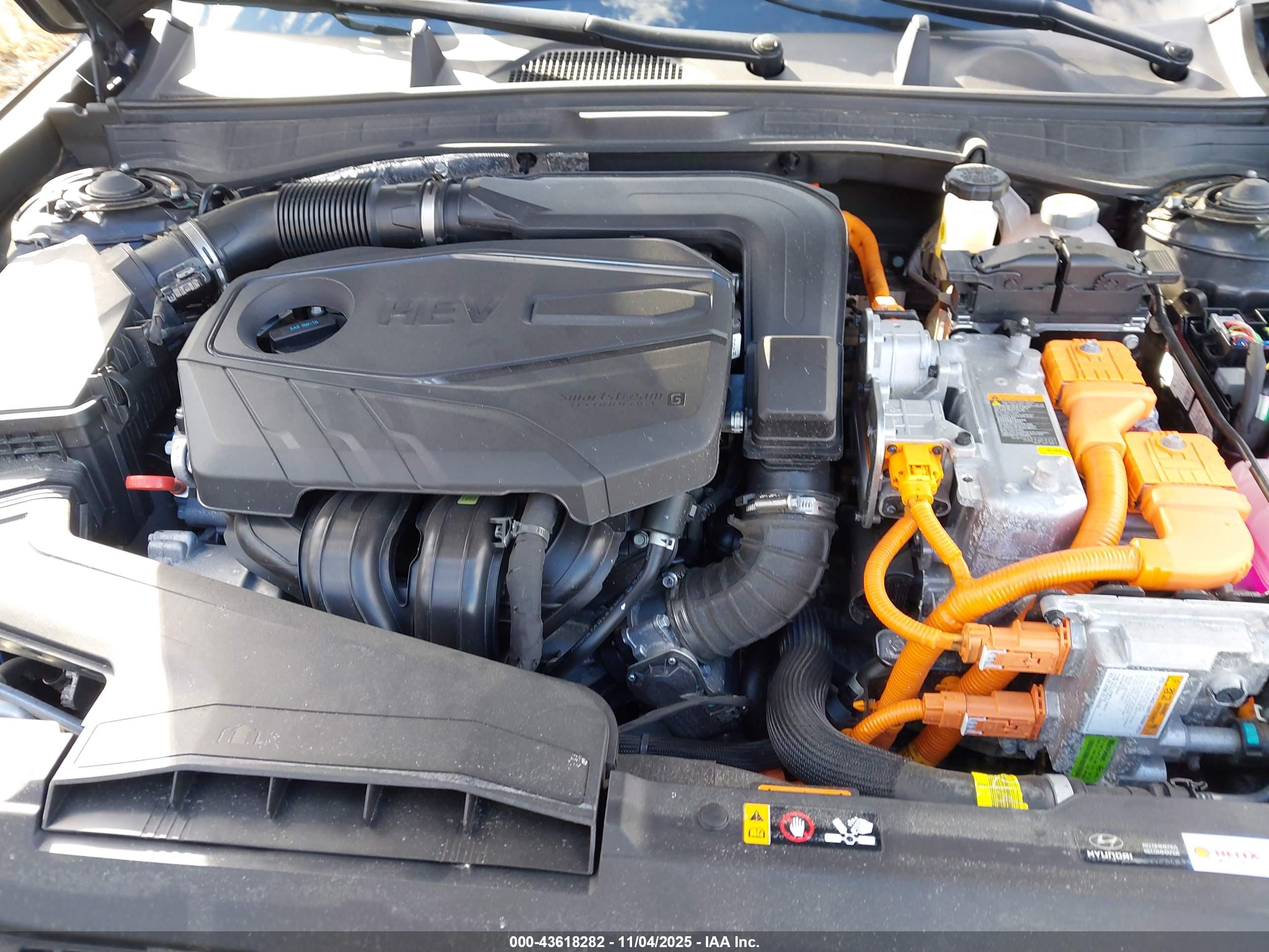 HYUNDAI SONATA image 10