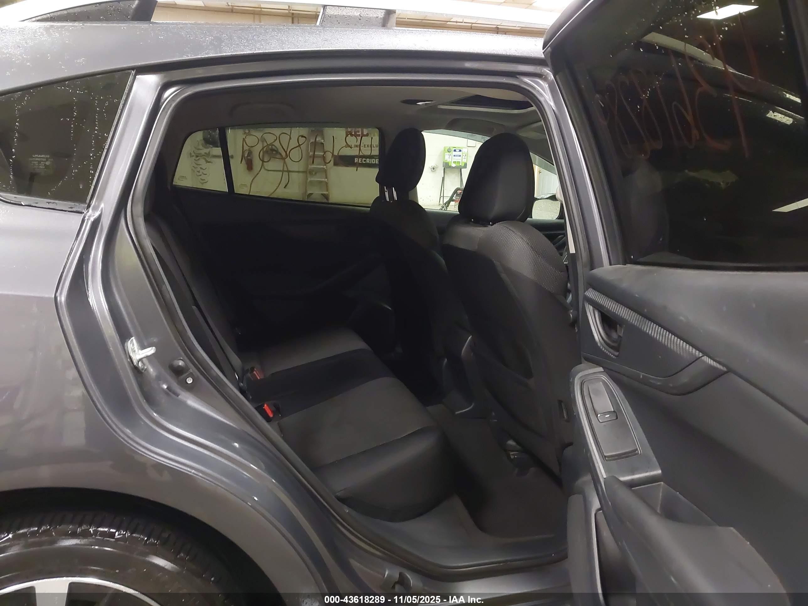 SUBARU IMPREZA image 8