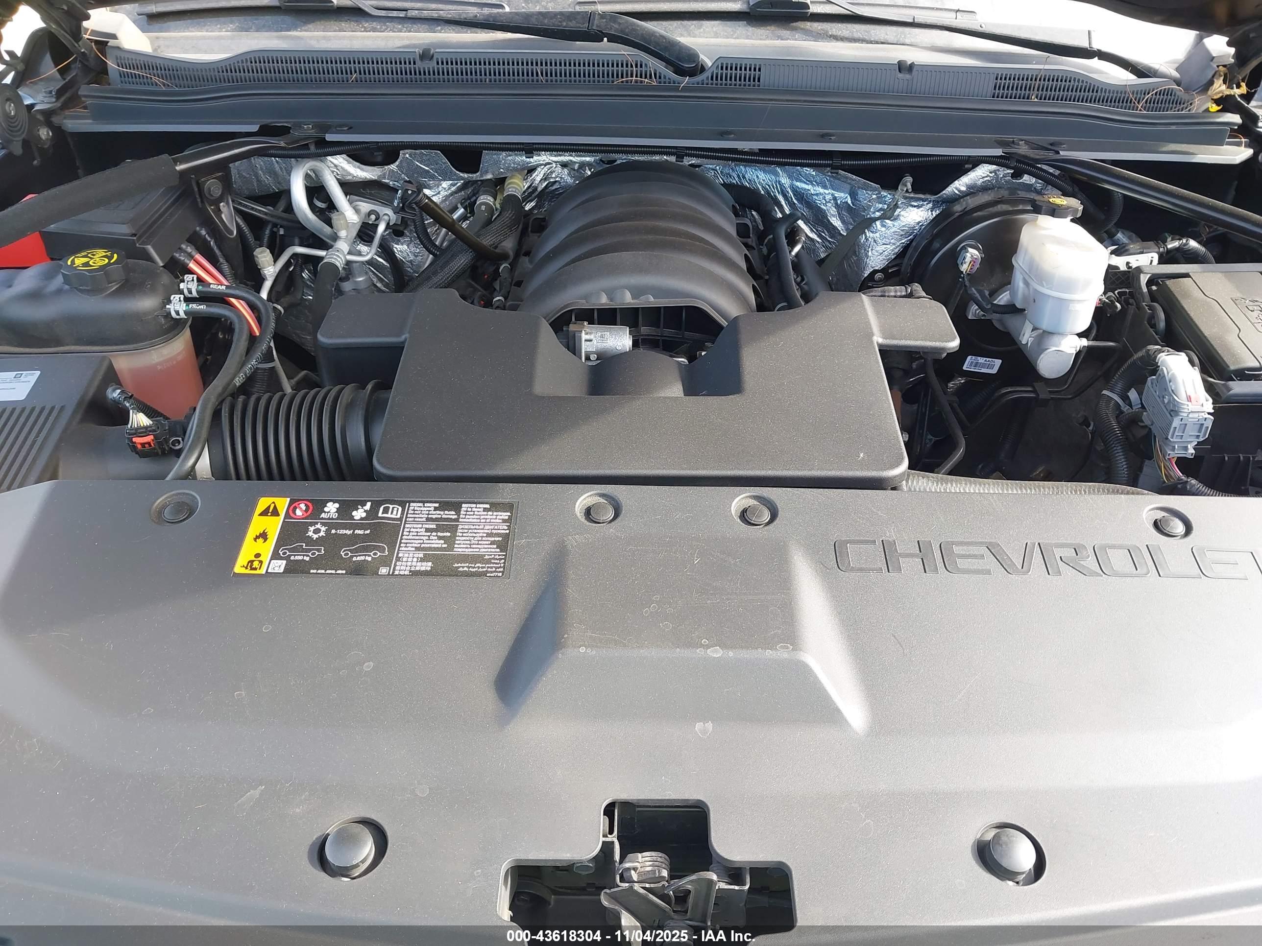 CHEVROLET TAHOE image 10