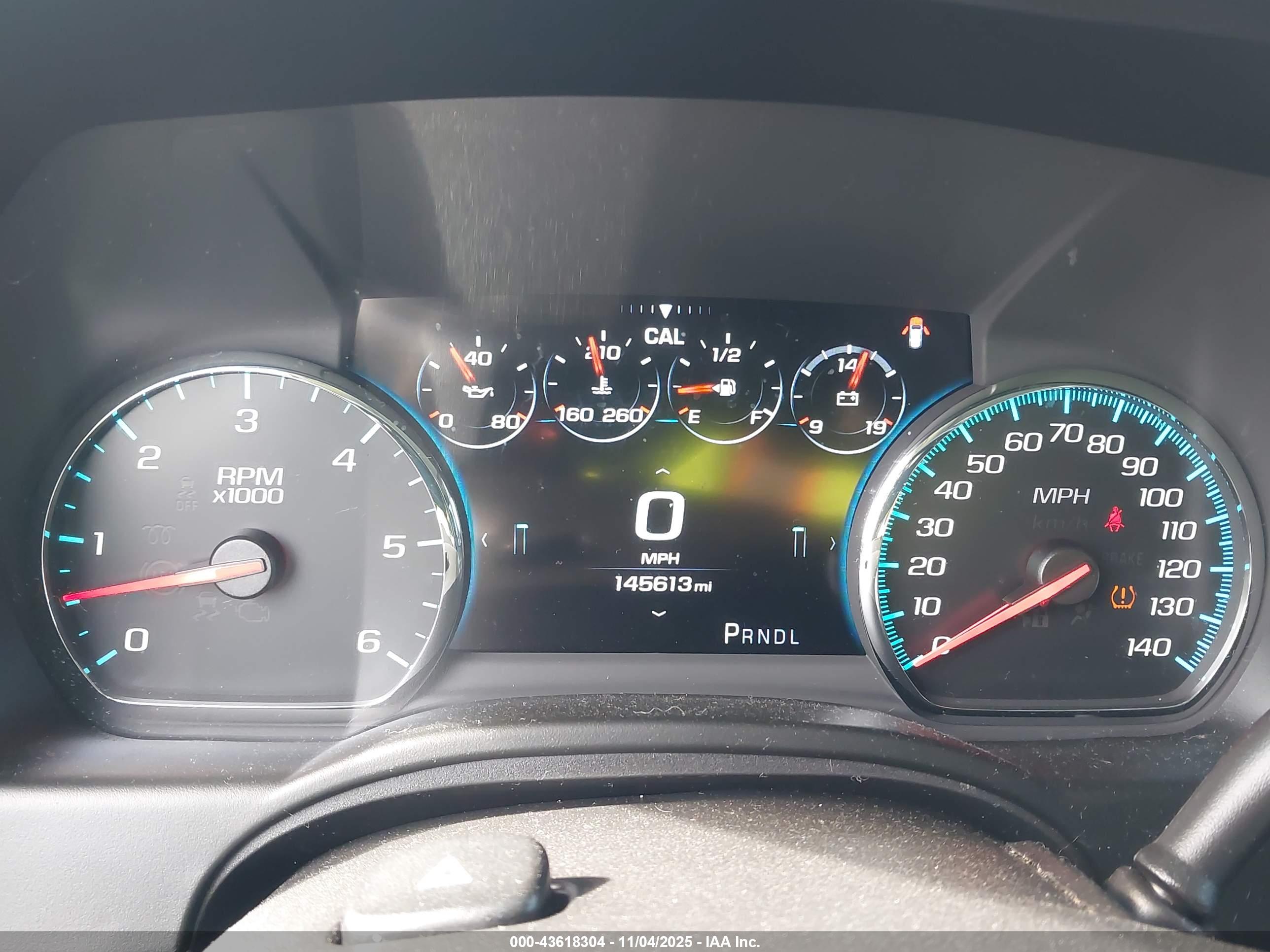 CHEVROLET TAHOE image 7