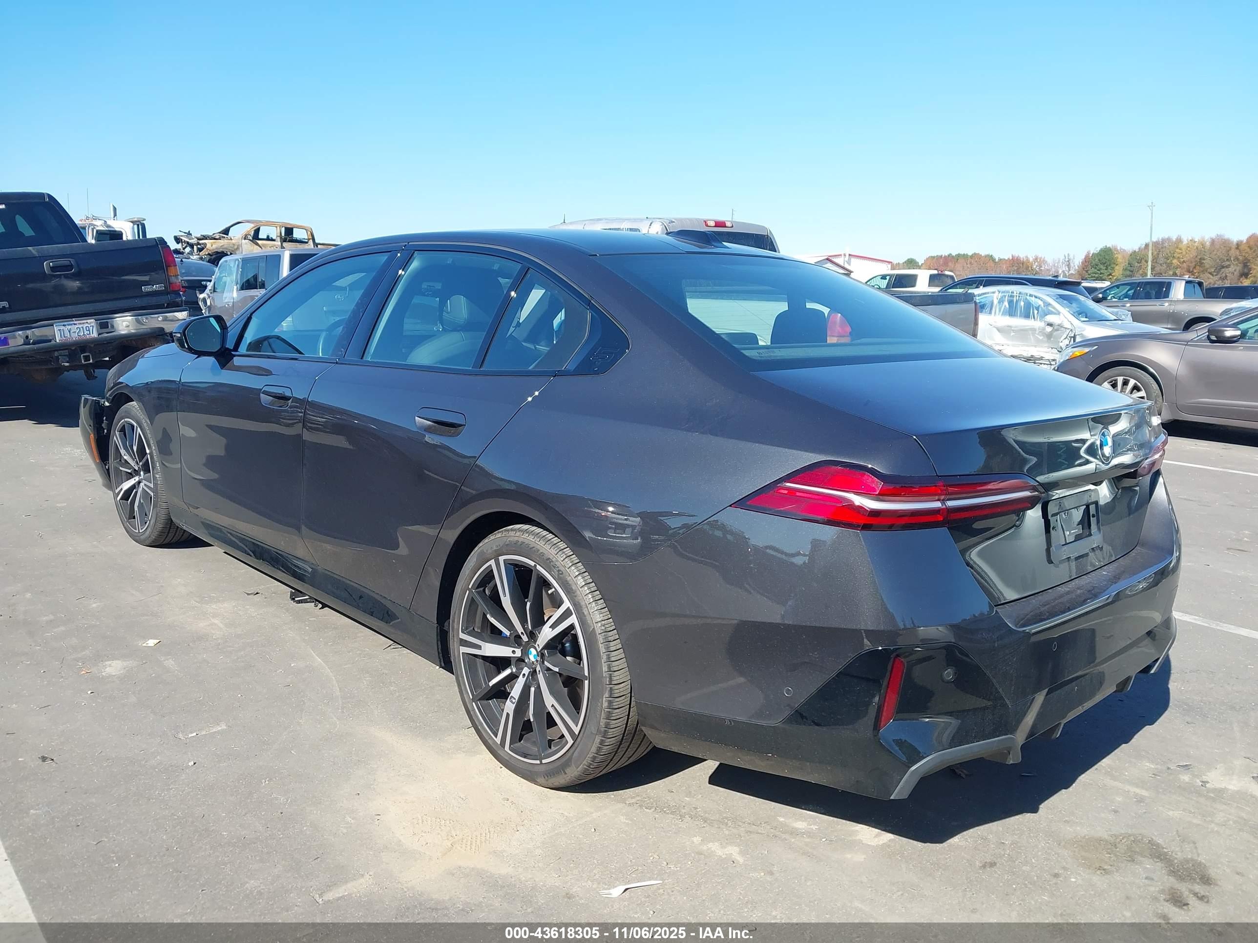 BMW 530I image 3