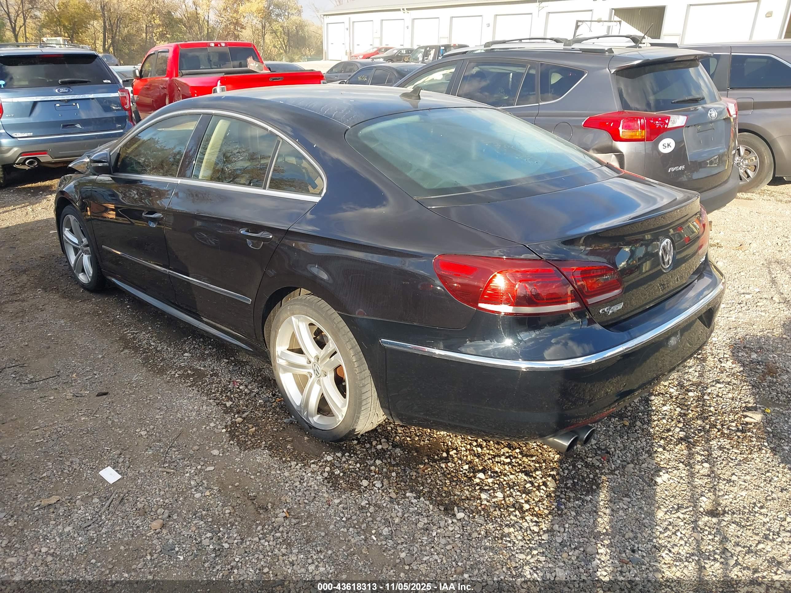VOLKSWAGEN CC image 3