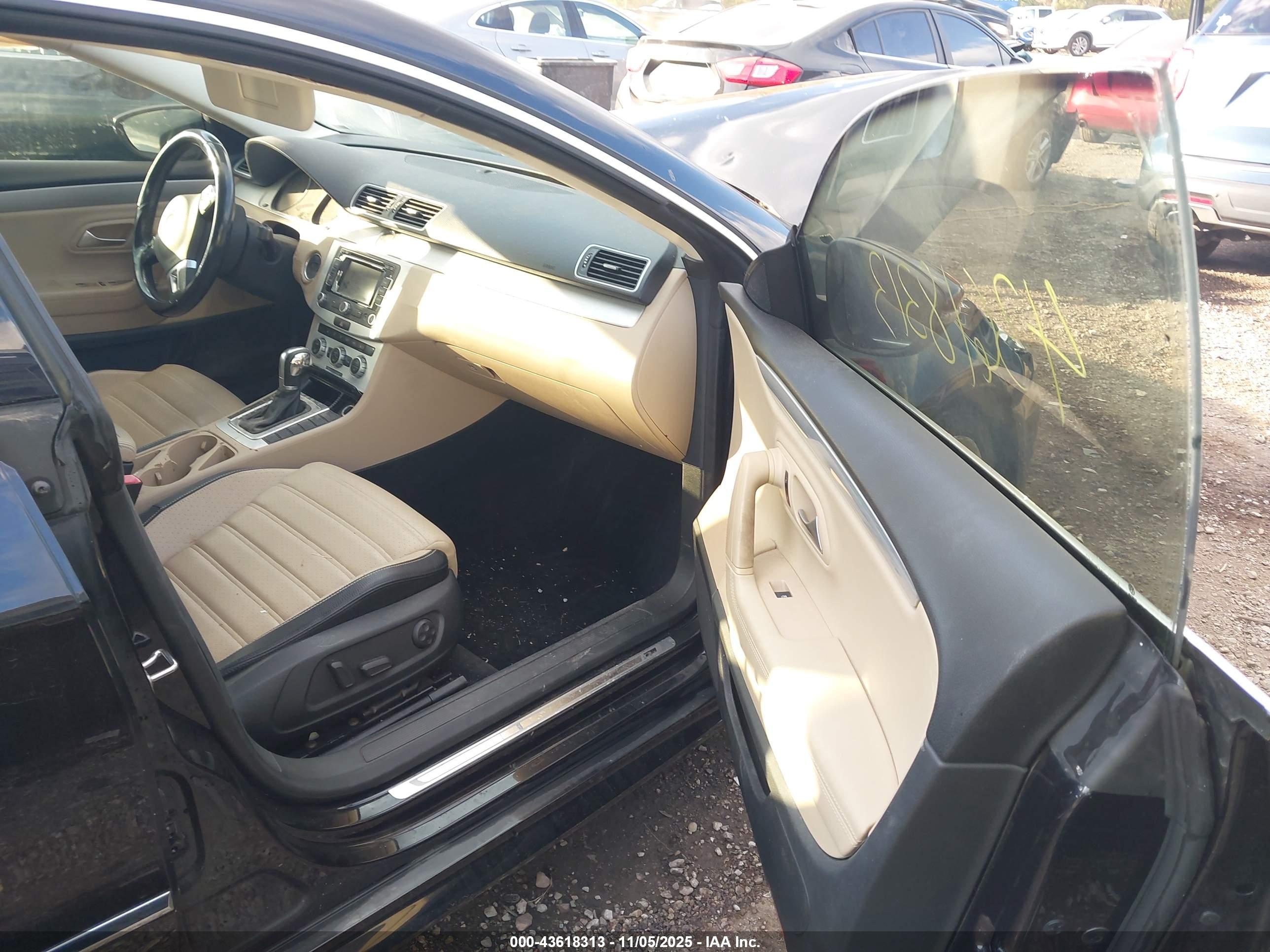 VOLKSWAGEN CC image 5