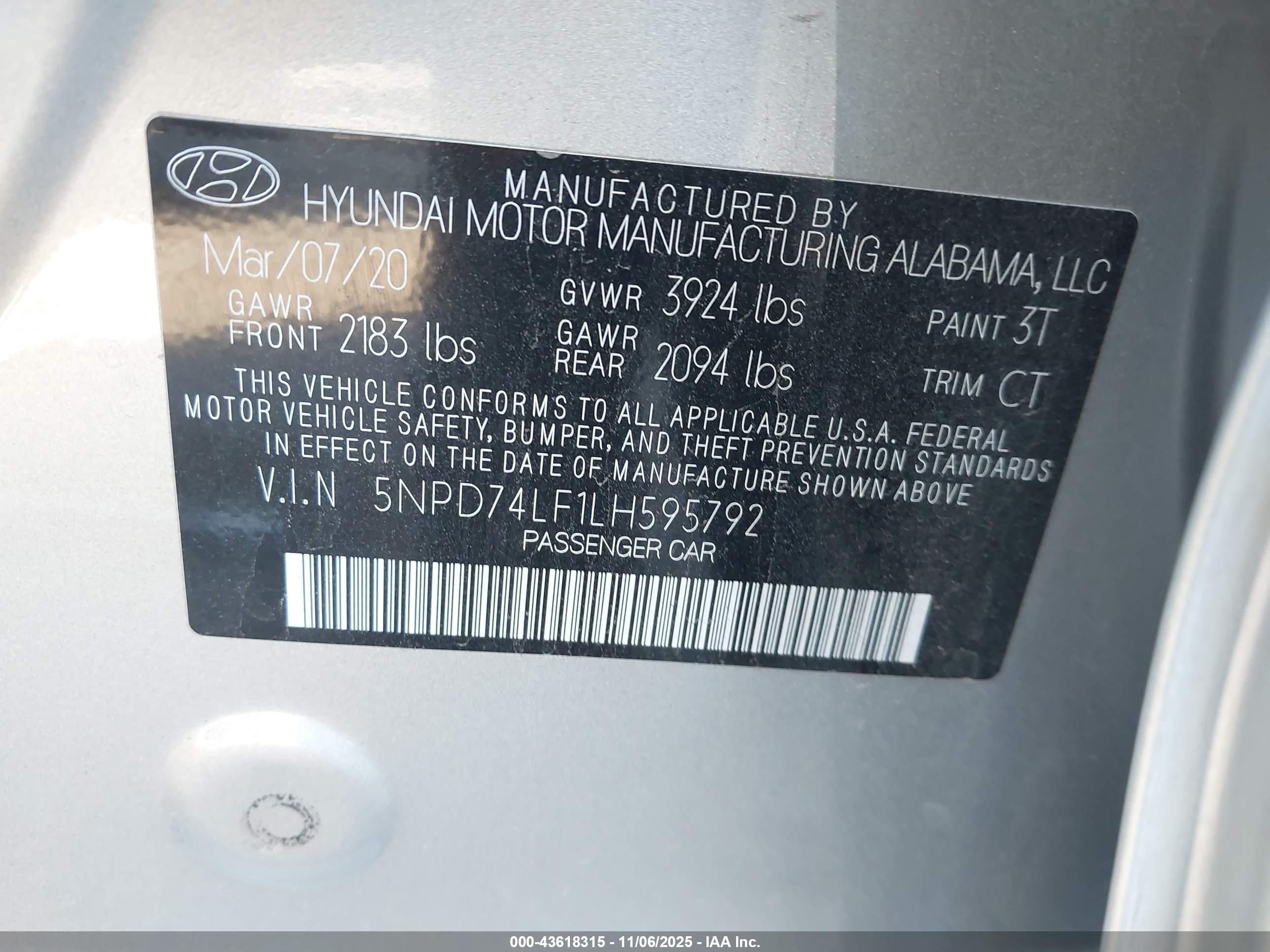 HYUNDAI ELANTRA image 9
