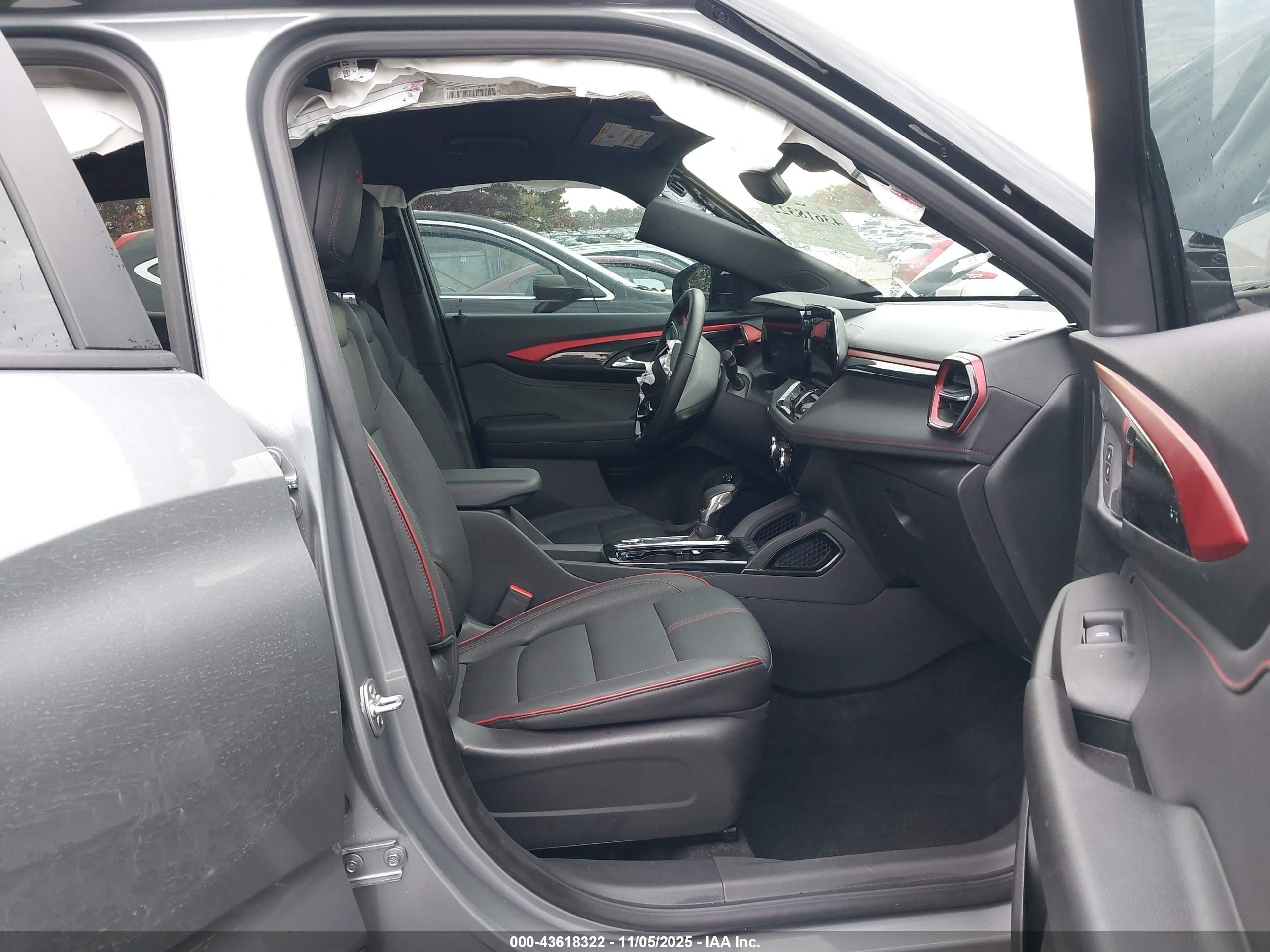 CHEVROLET TRAILBLAZER image 5