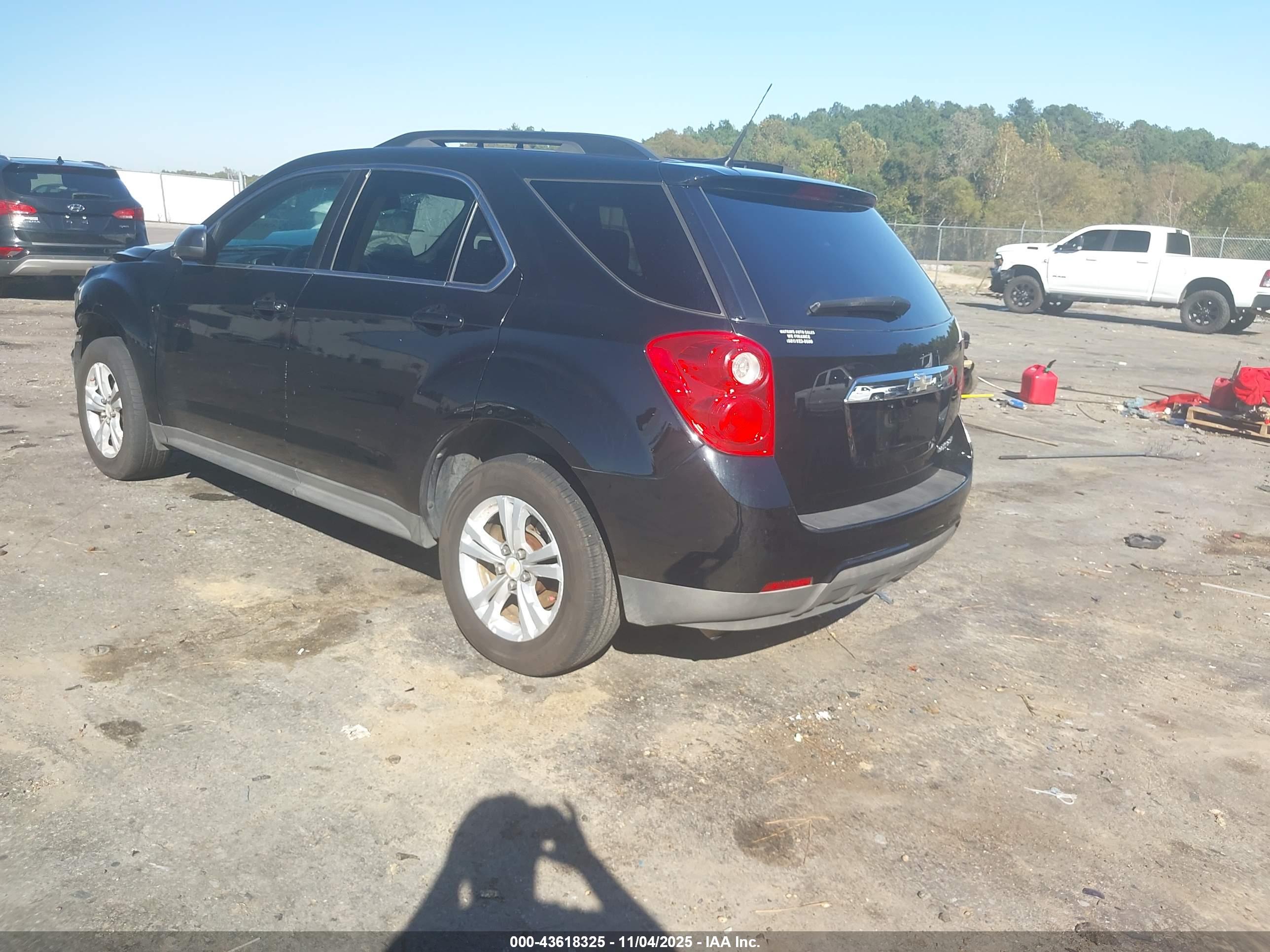 CHEVROLET EQUINOX image 3