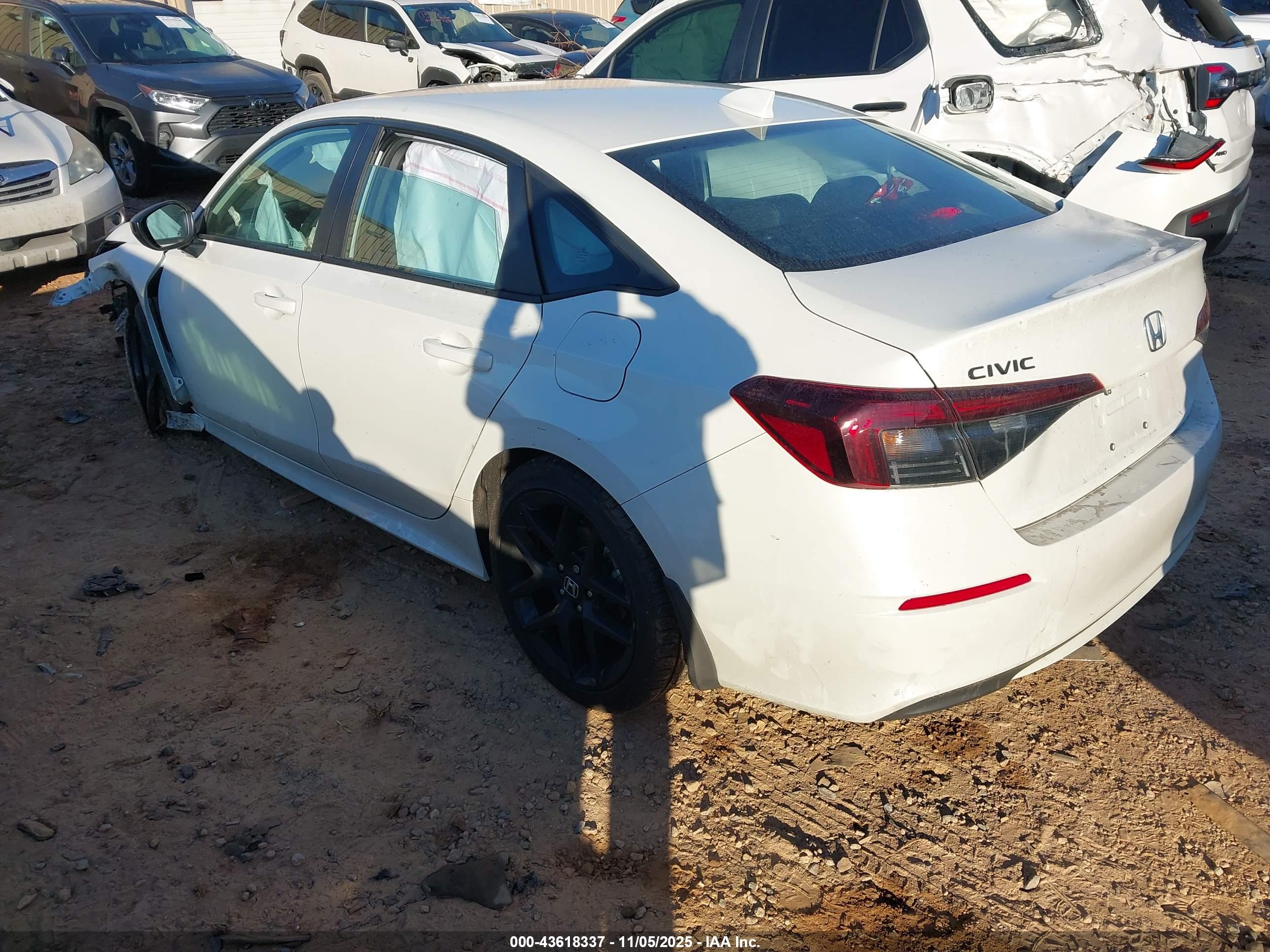 HONDA CIVIC image 3