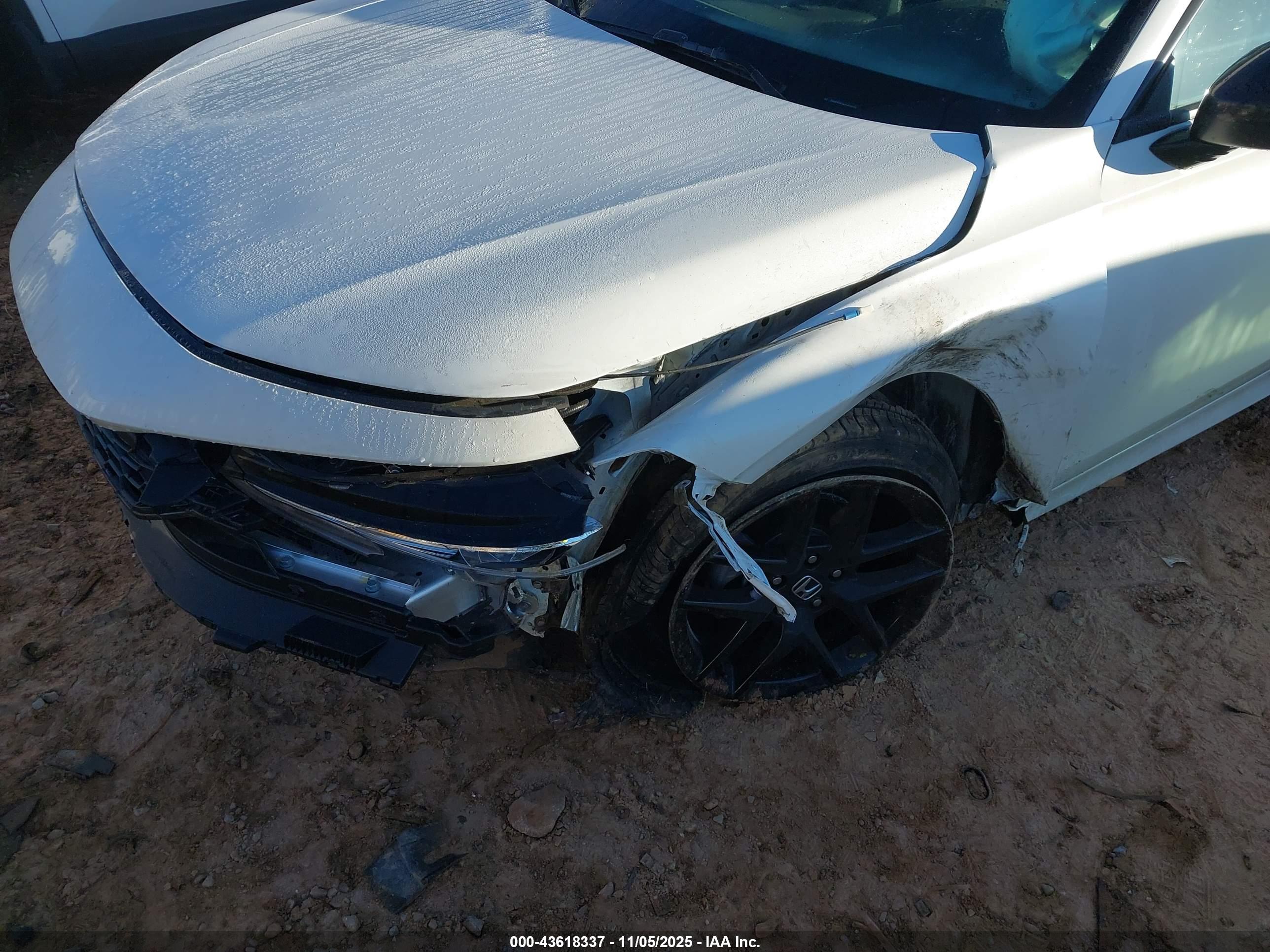 HONDA CIVIC image 6