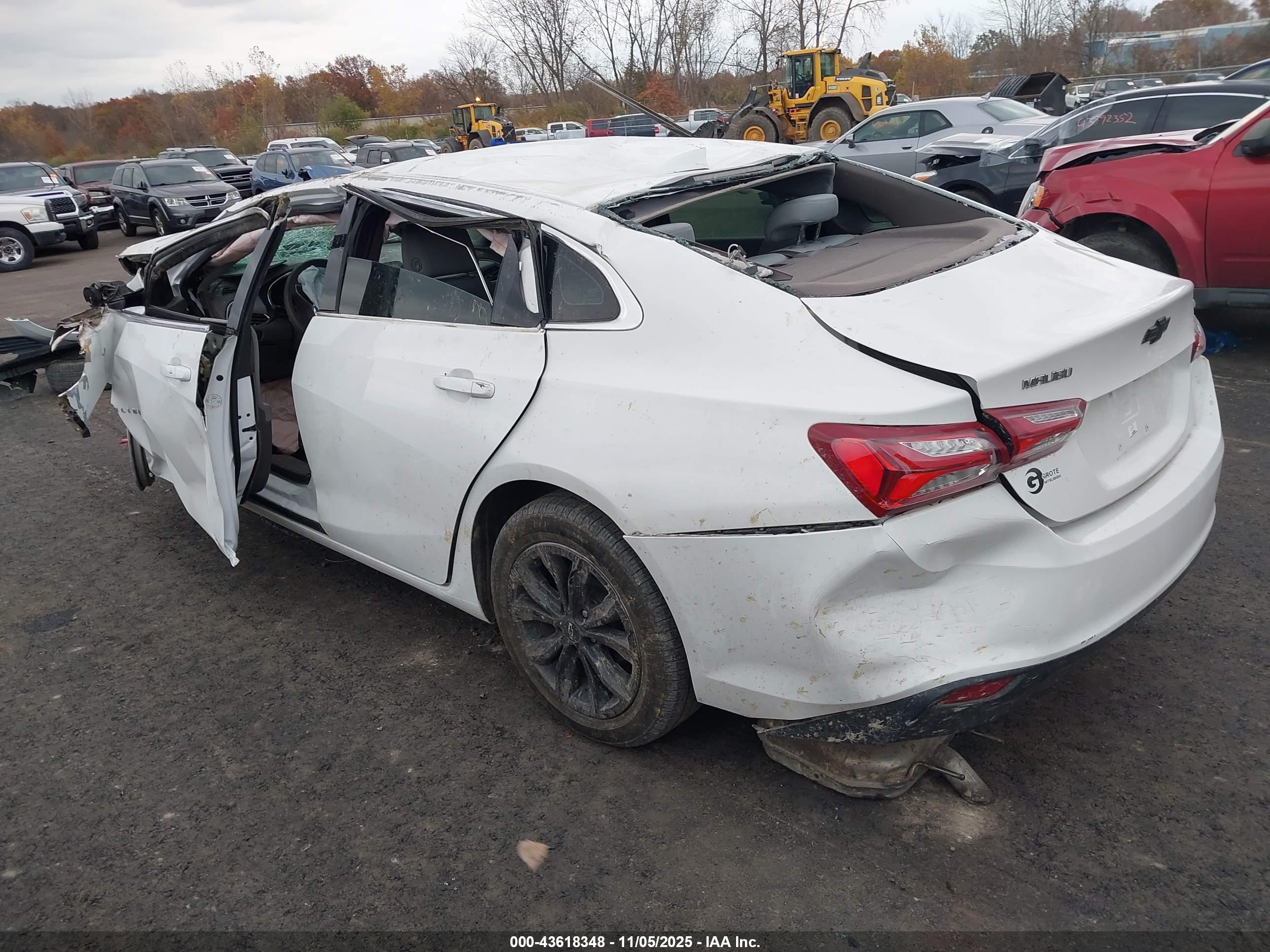CHEVROLET MALIBU image 3